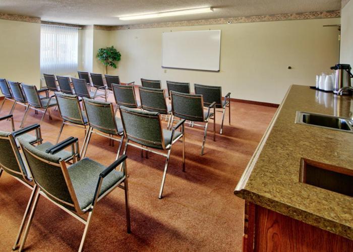 Western Skies Inn & Suites photo 28