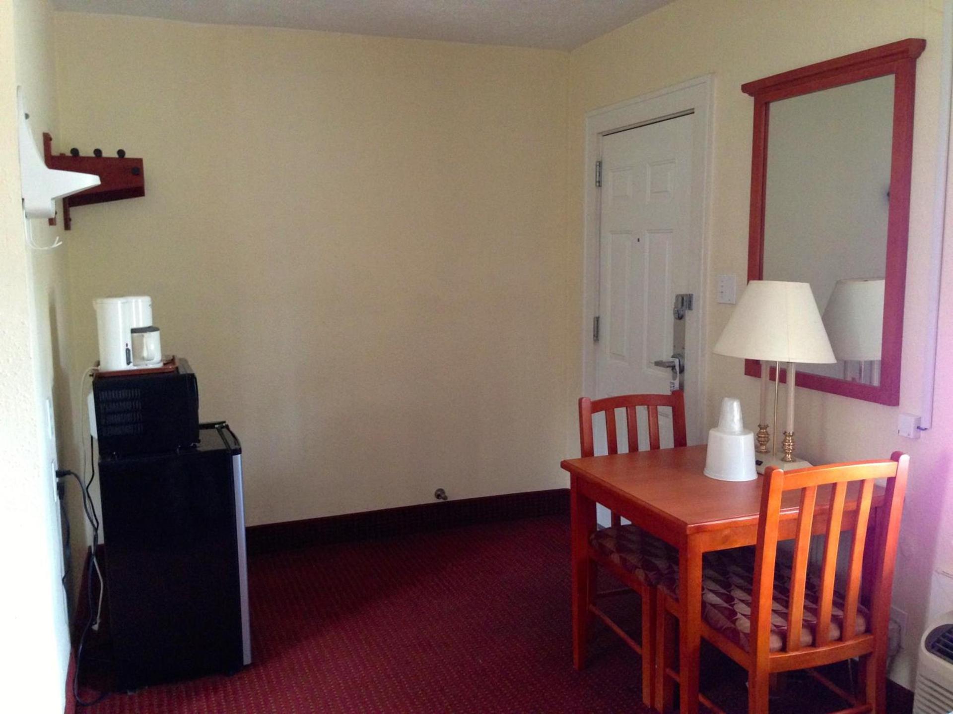 Crown Inn Motel Yorktown photo 9