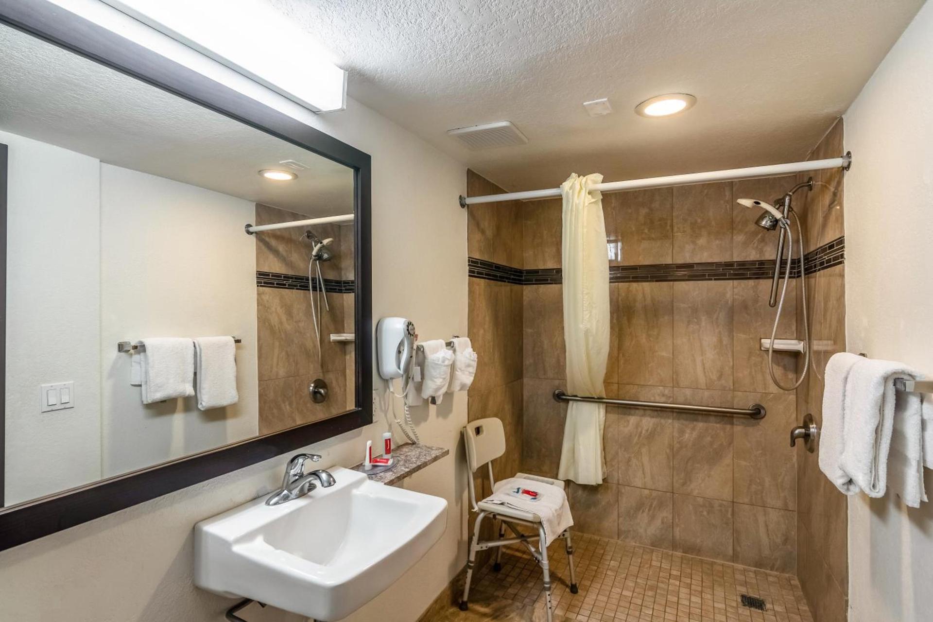 Glenridge Inn Glendale - Pasadena photo 22