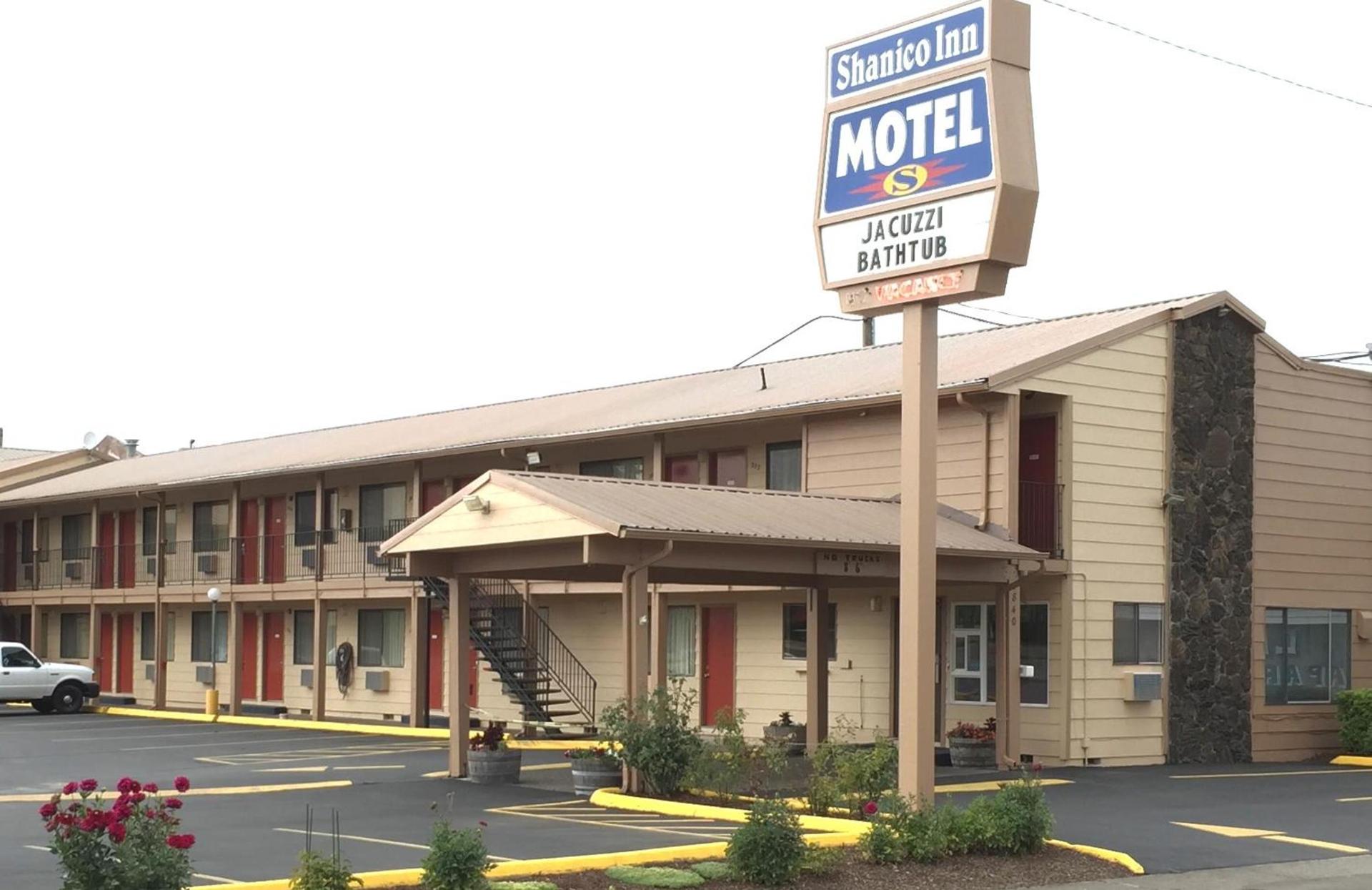 Shanico Inn photo 2