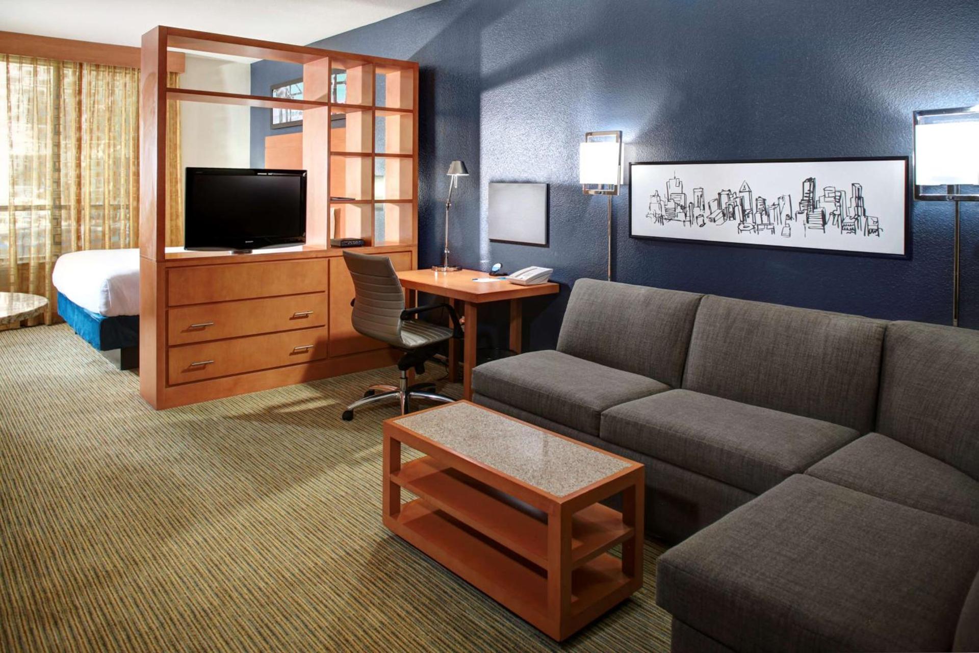 Hyatt House Dallas Lincoln Park photo 13