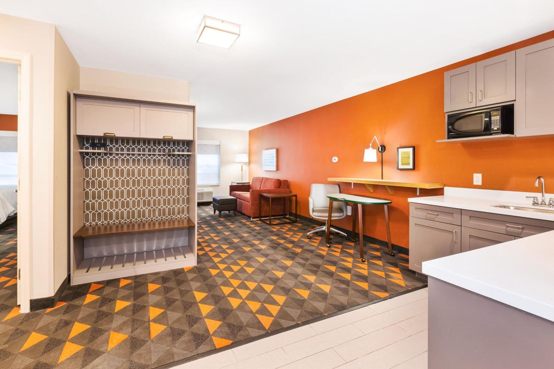 Holiday Inn & Suites - Toledo Southwest - Perrysburg by IHG photo 29