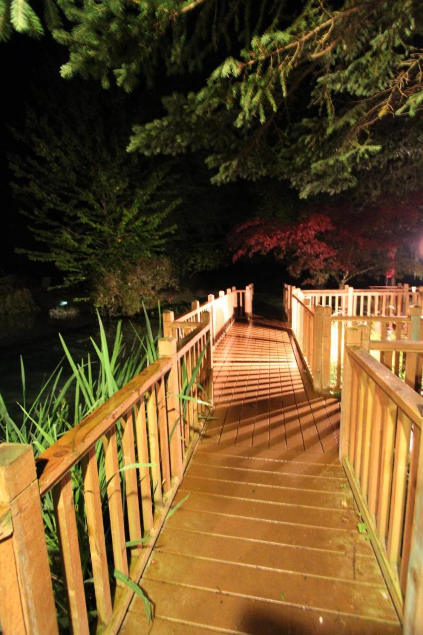Alexander's Lodge photo 7
