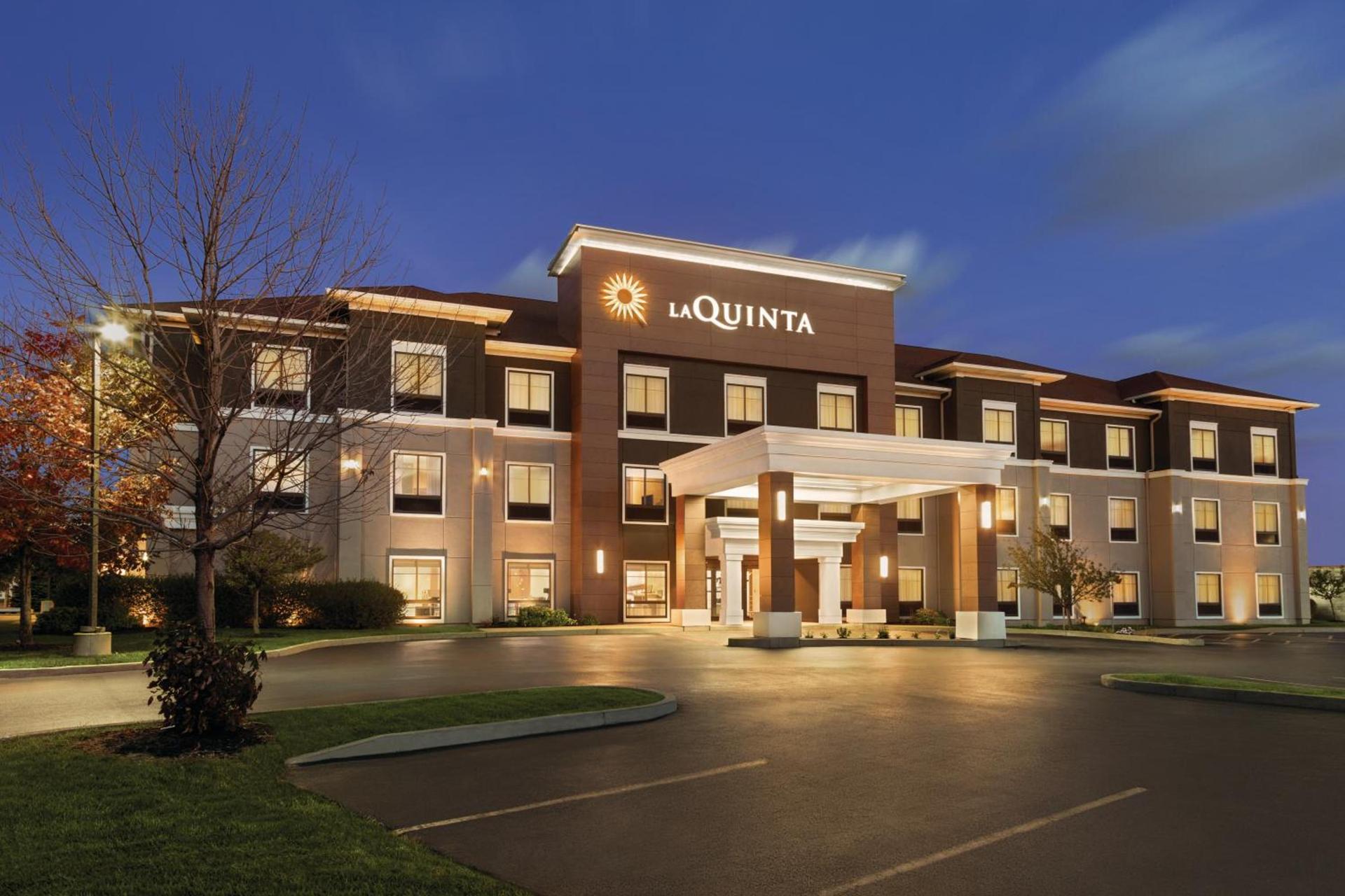 La Quinta by Wyndham Lackawanna photo 3