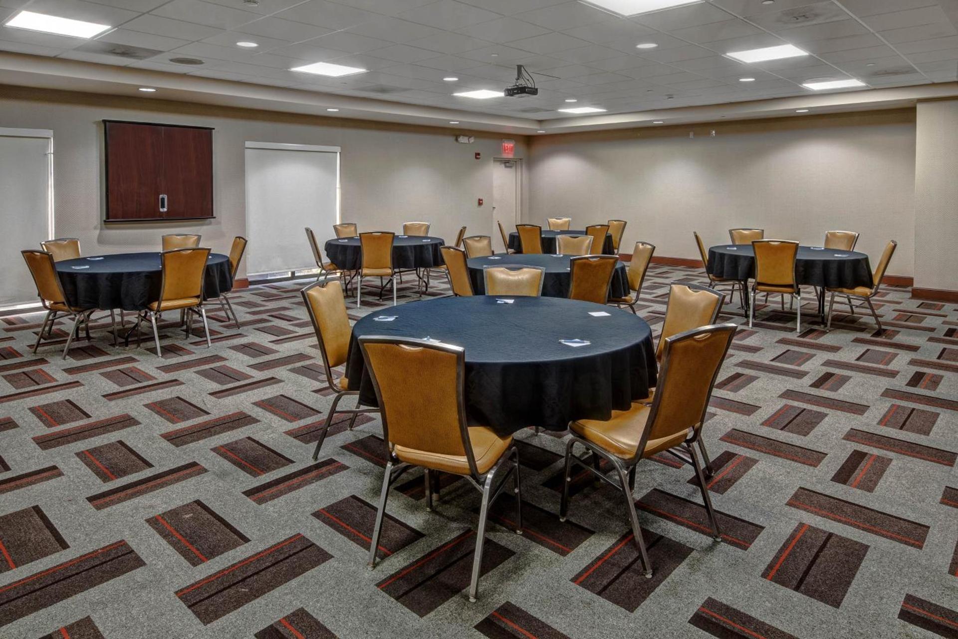 Four Points by Sheraton Memphis Southwind photo 25
