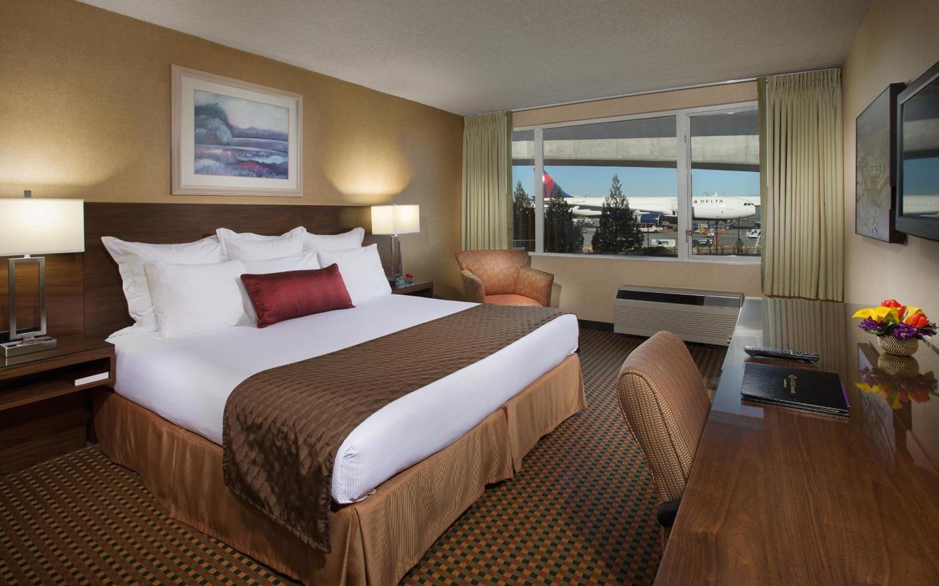 Coast Gateway Hotel photo 4