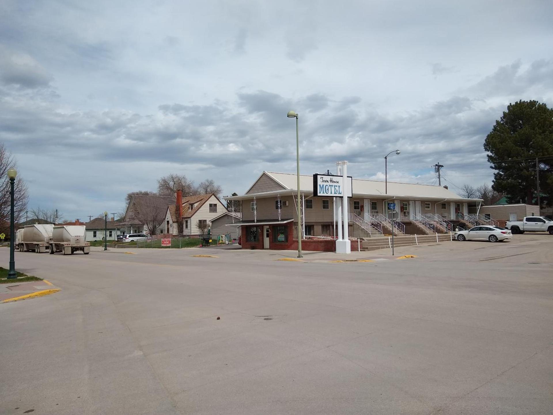 Townhouse Motel — hotel in Lusk