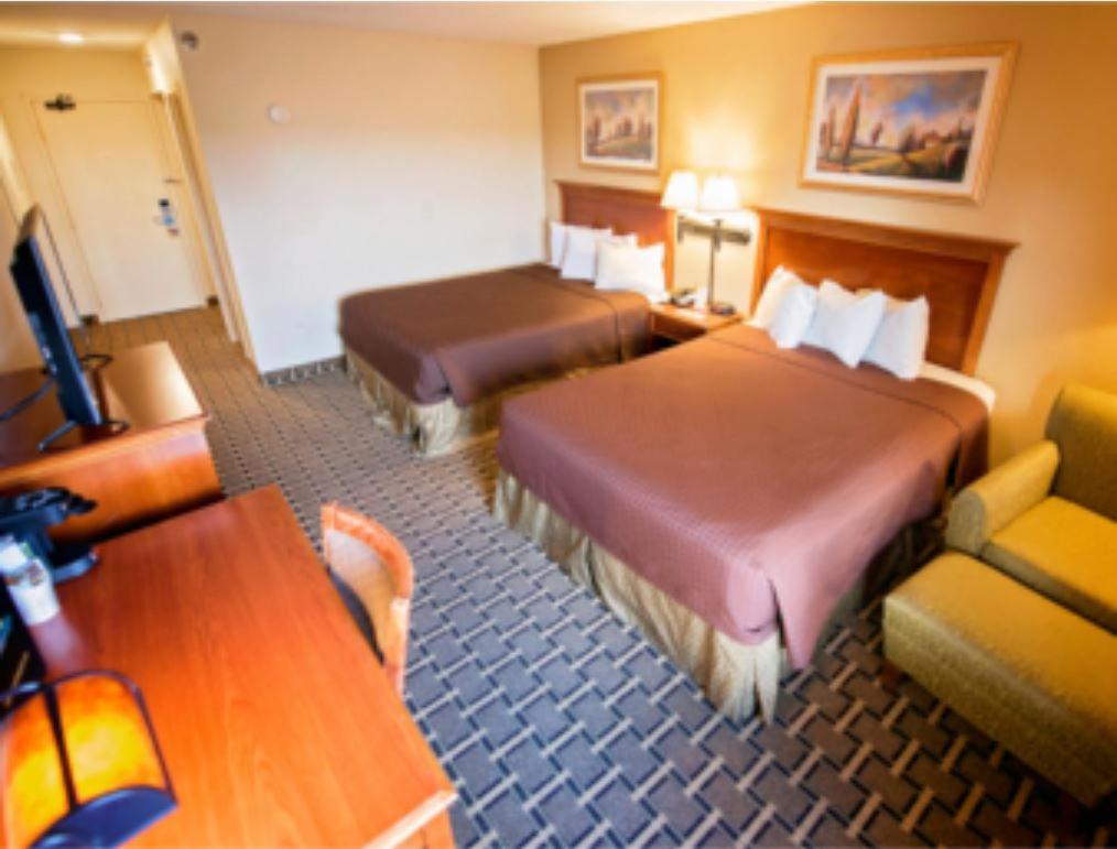 Brookings Inn photo 2