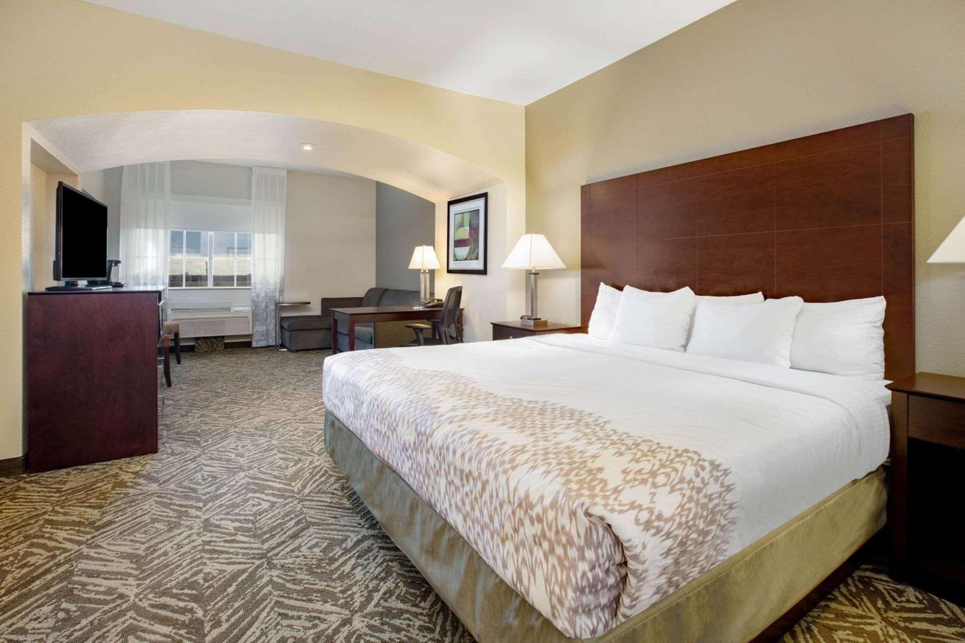La Quinta by Wyndham McKinney photo 32