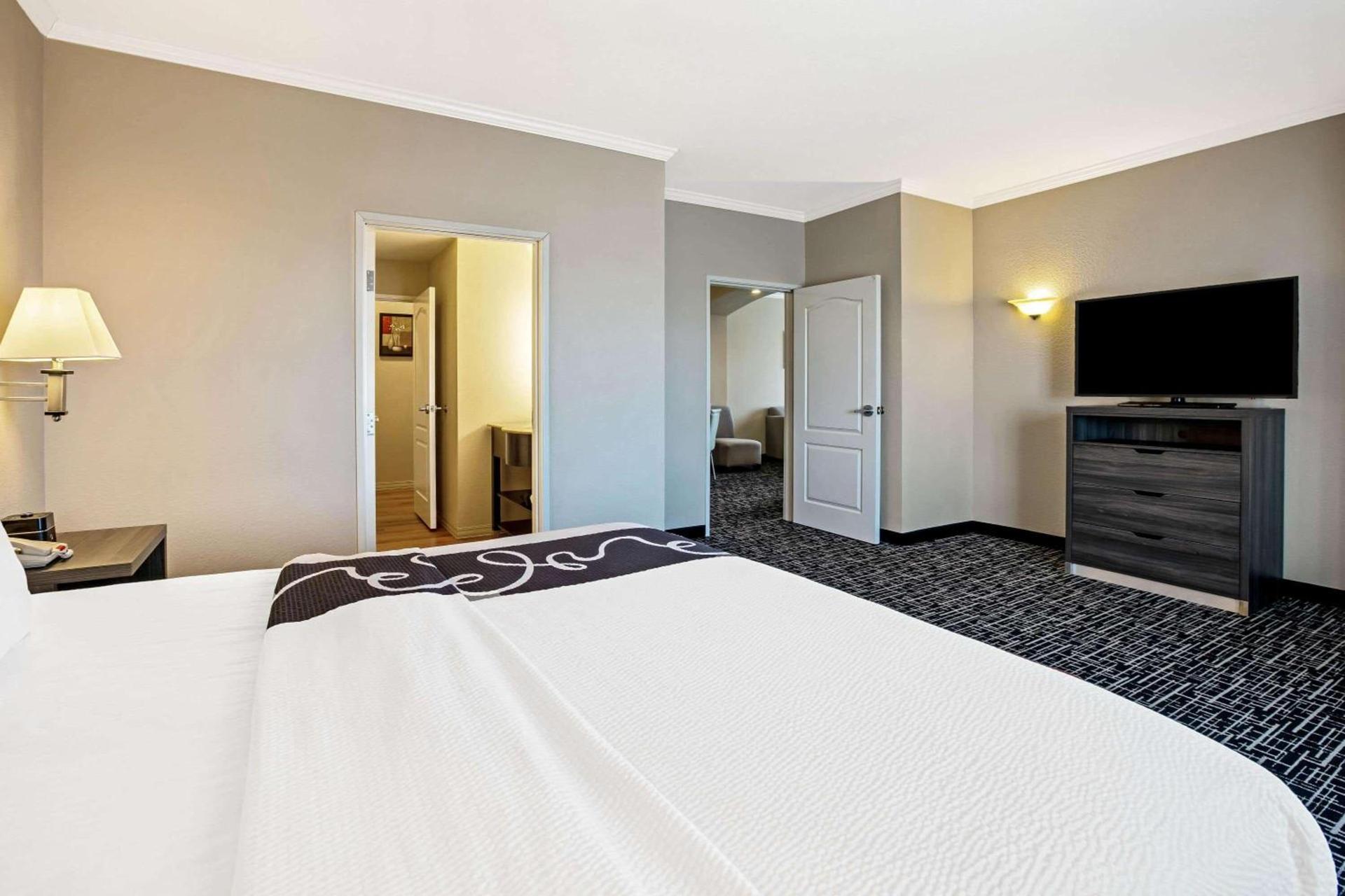 La Quinta by Wyndham Garland Harbor Point photo 34