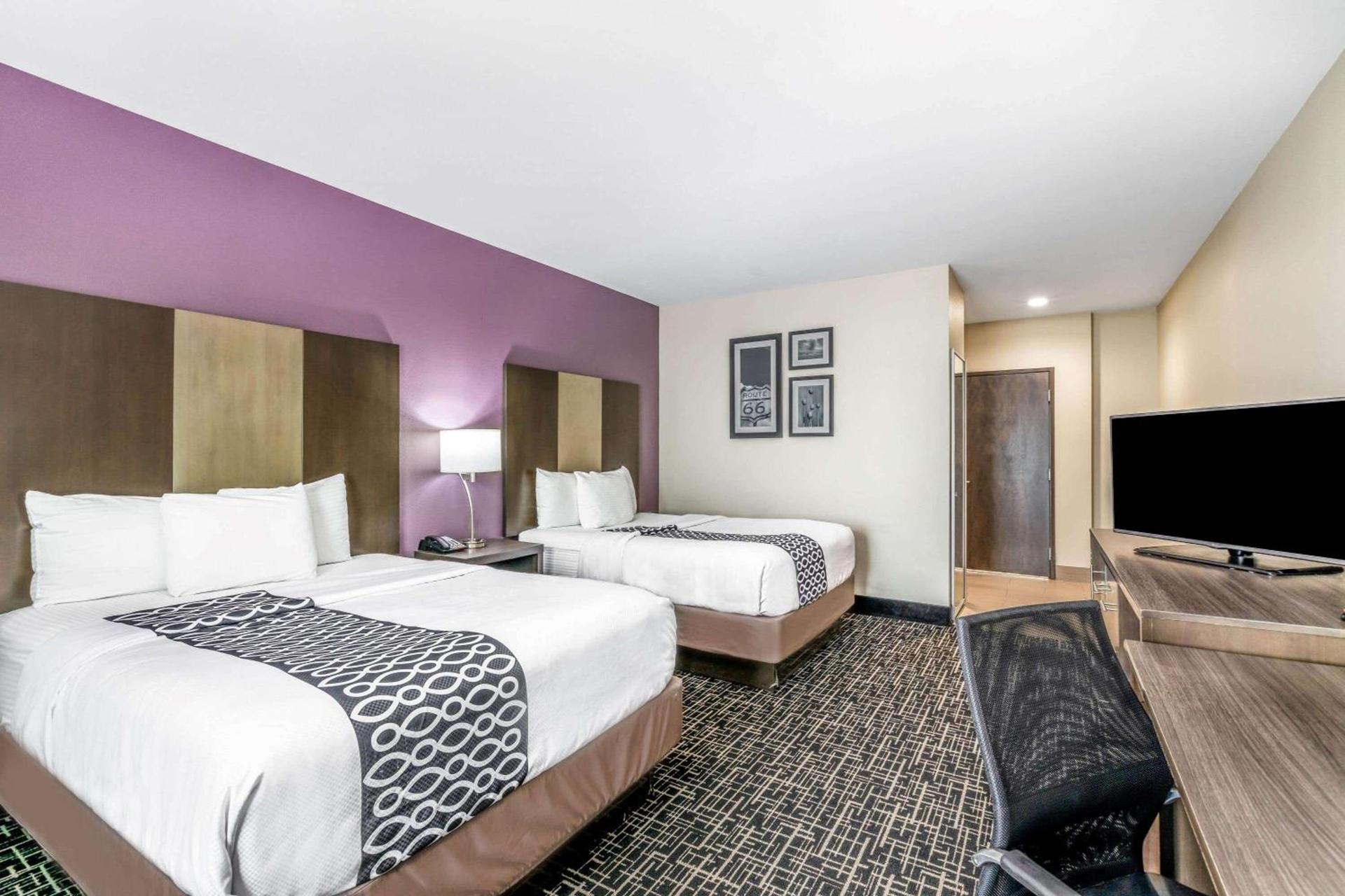 Comfort Inn & Suites photo 11