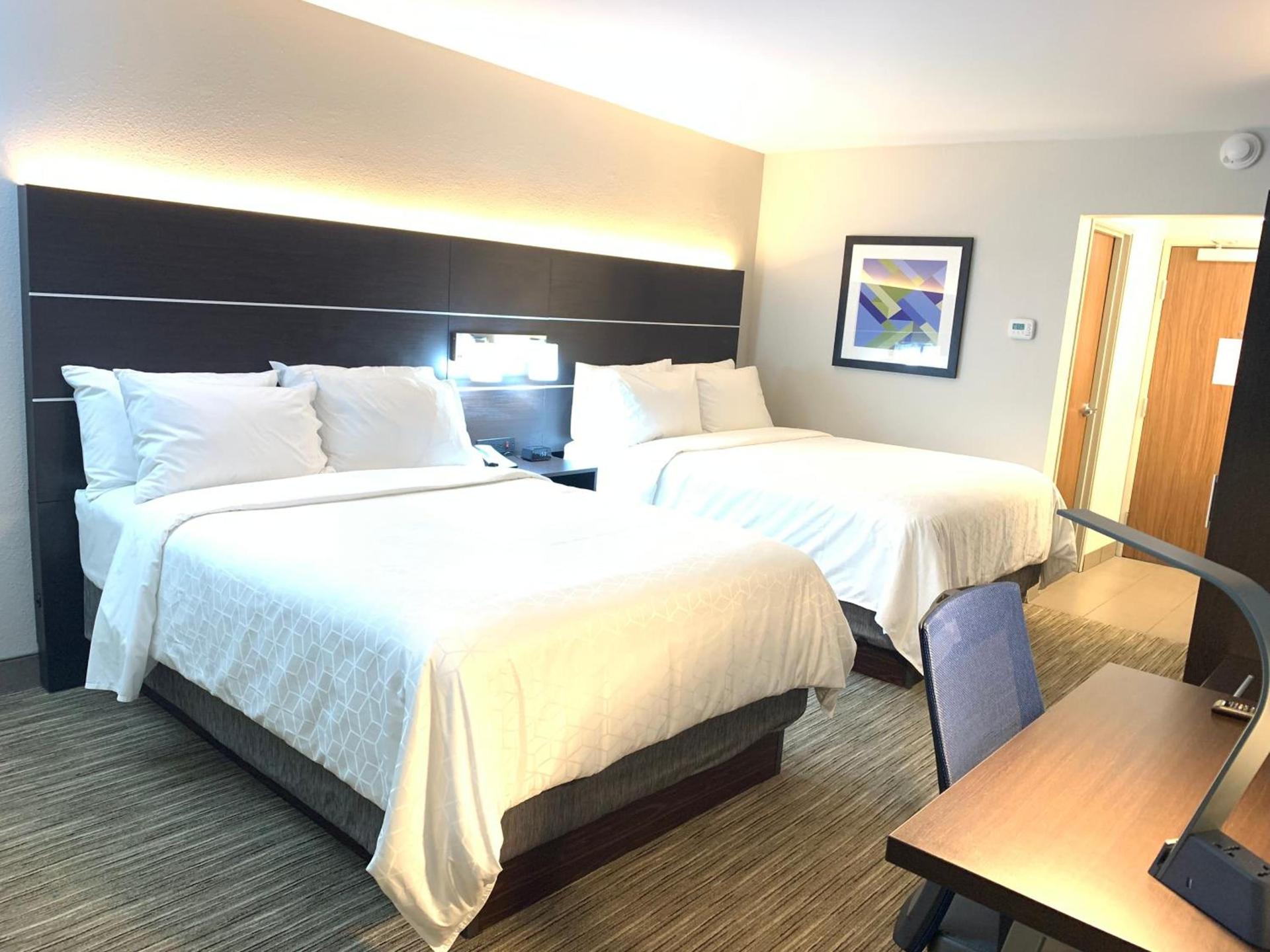 Holiday Inn Express - Allentown North by IHG photo 45