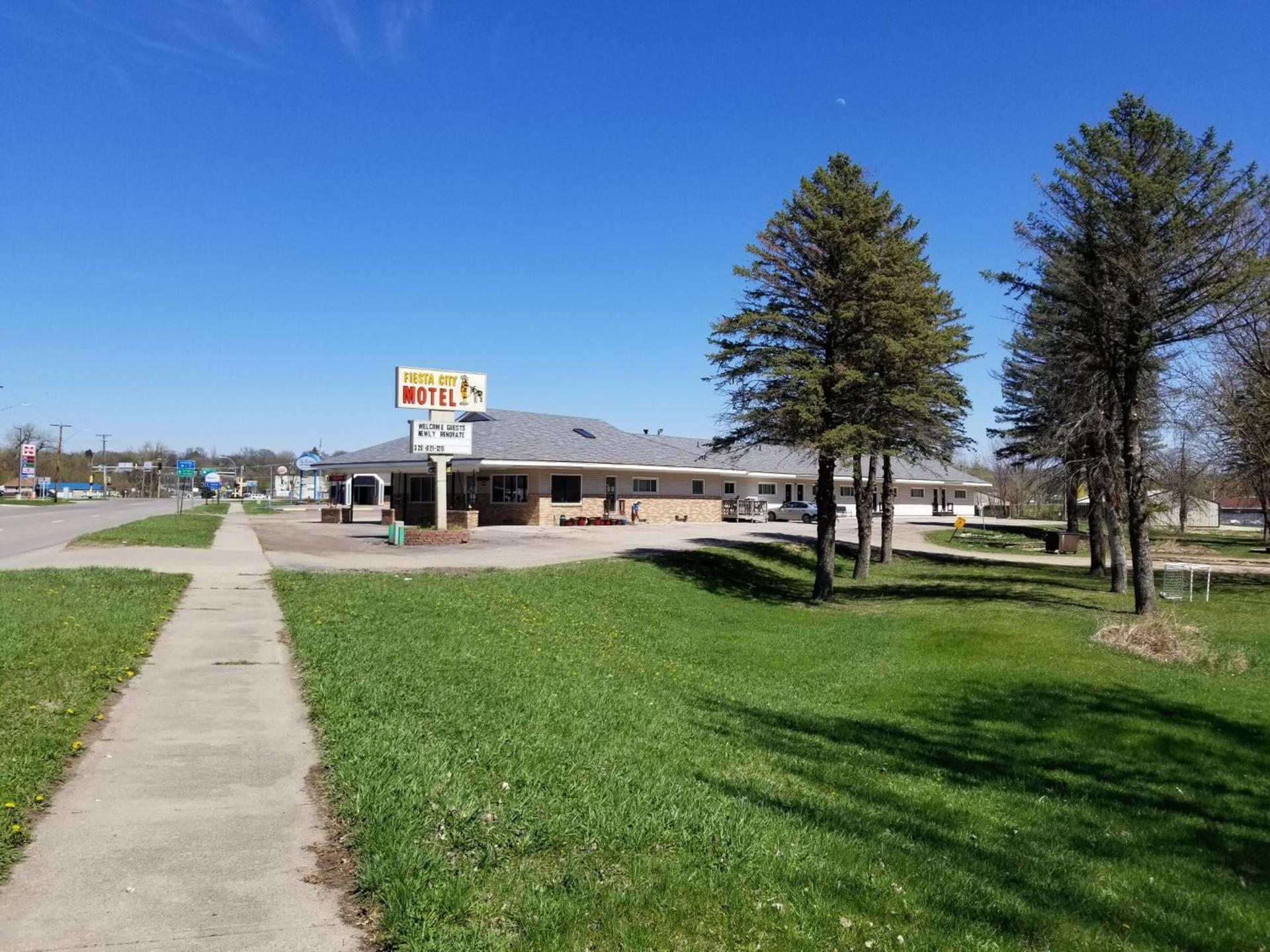 Fiesta City Motel photo 14