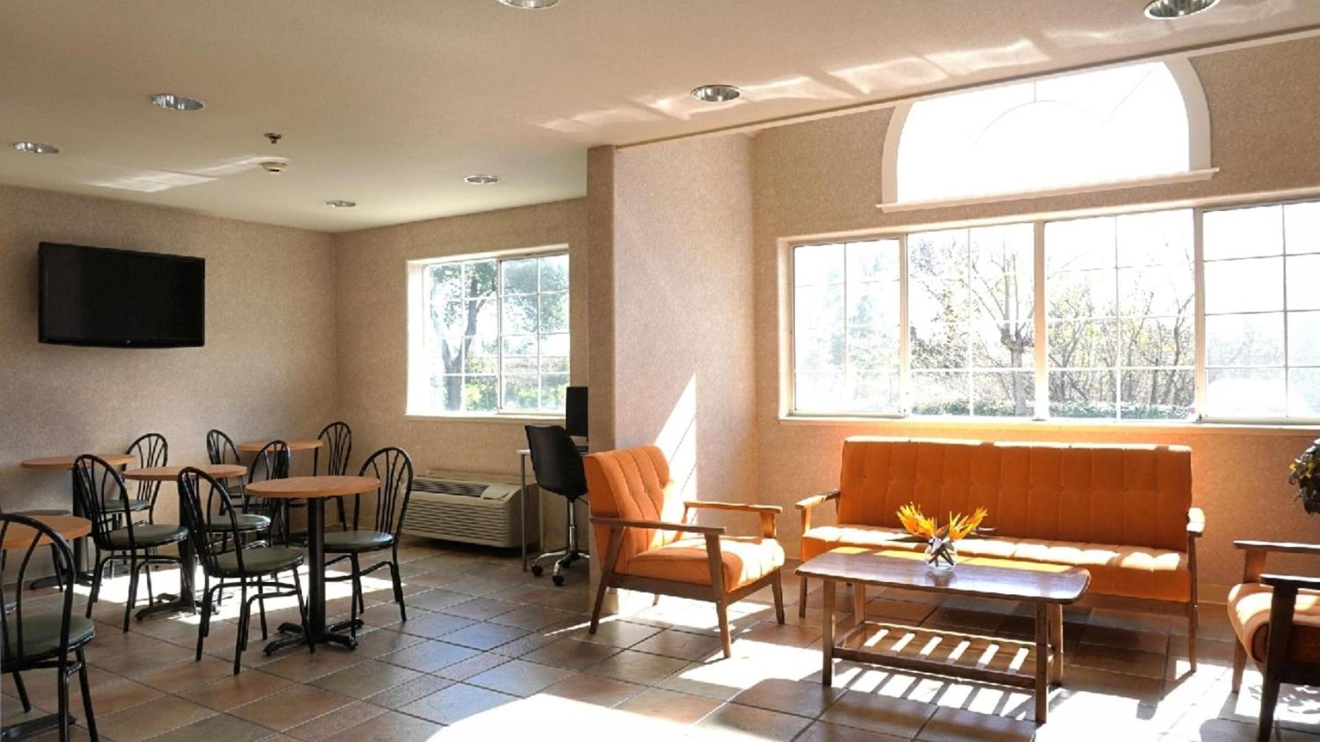 SureStay by Best Western Sacramento South Natomas photo 13