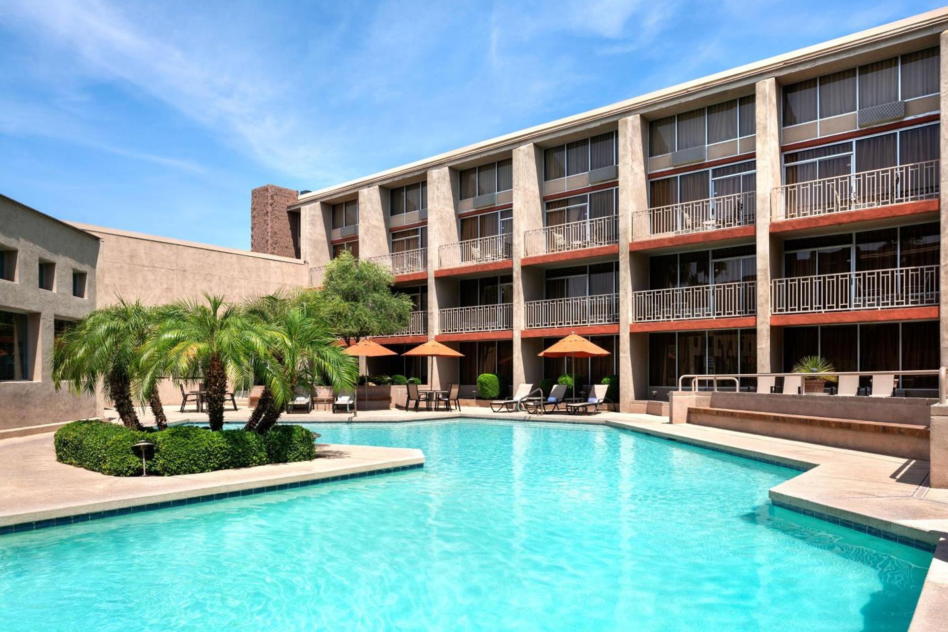Wyndham Phoenix Airport - Tempe photo 19