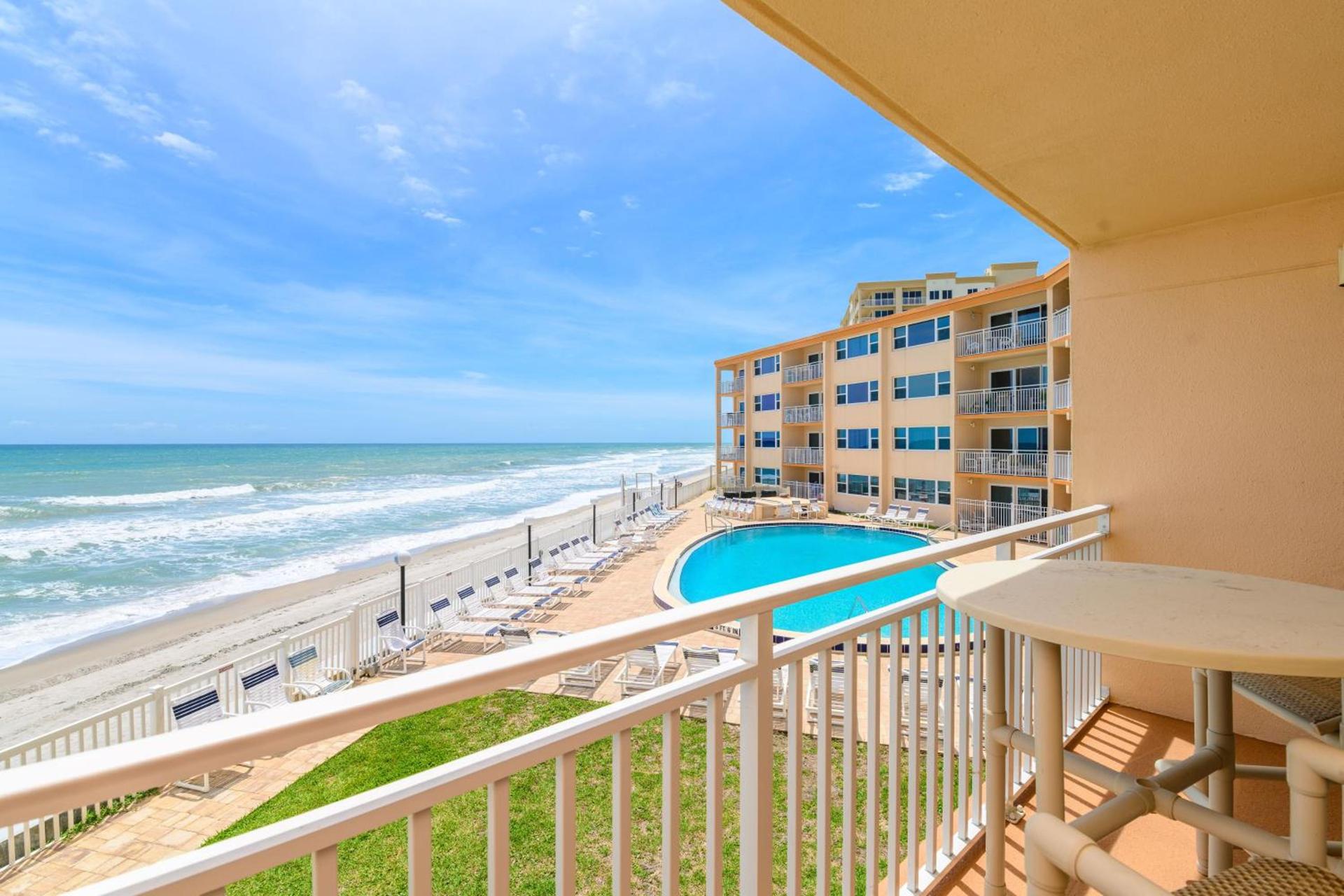 Paradise Beach Club - Oceanfront and Penthouse photo 42