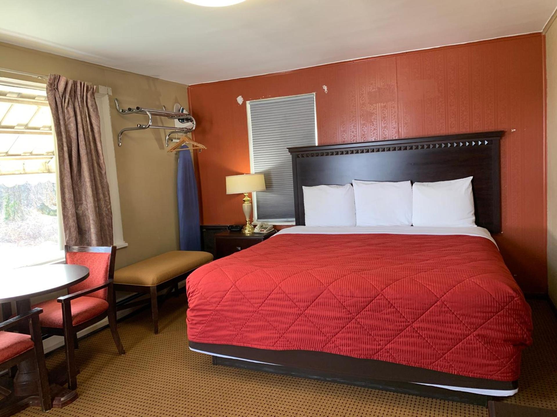 Budget Inn photo 20