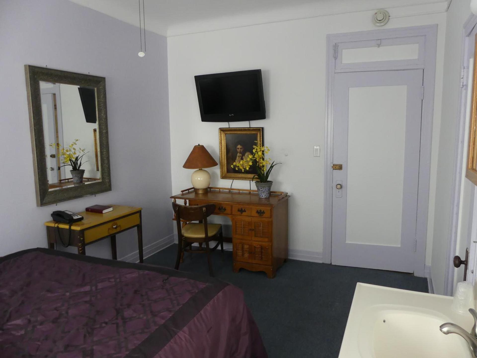 Hotel del Flores photo 3