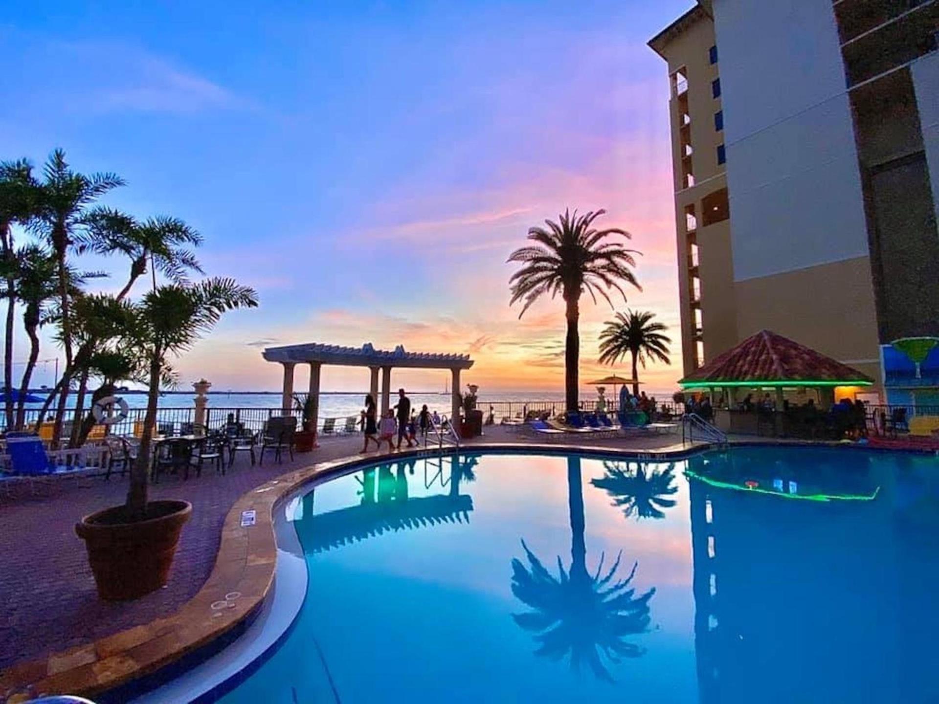 Holiday Inn & Suites Clearwater Beach by IHG photo 24