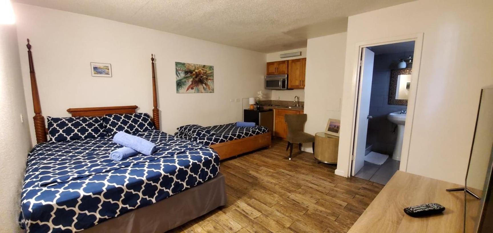 The Beach Waikiki Boutique Hostel photo 8