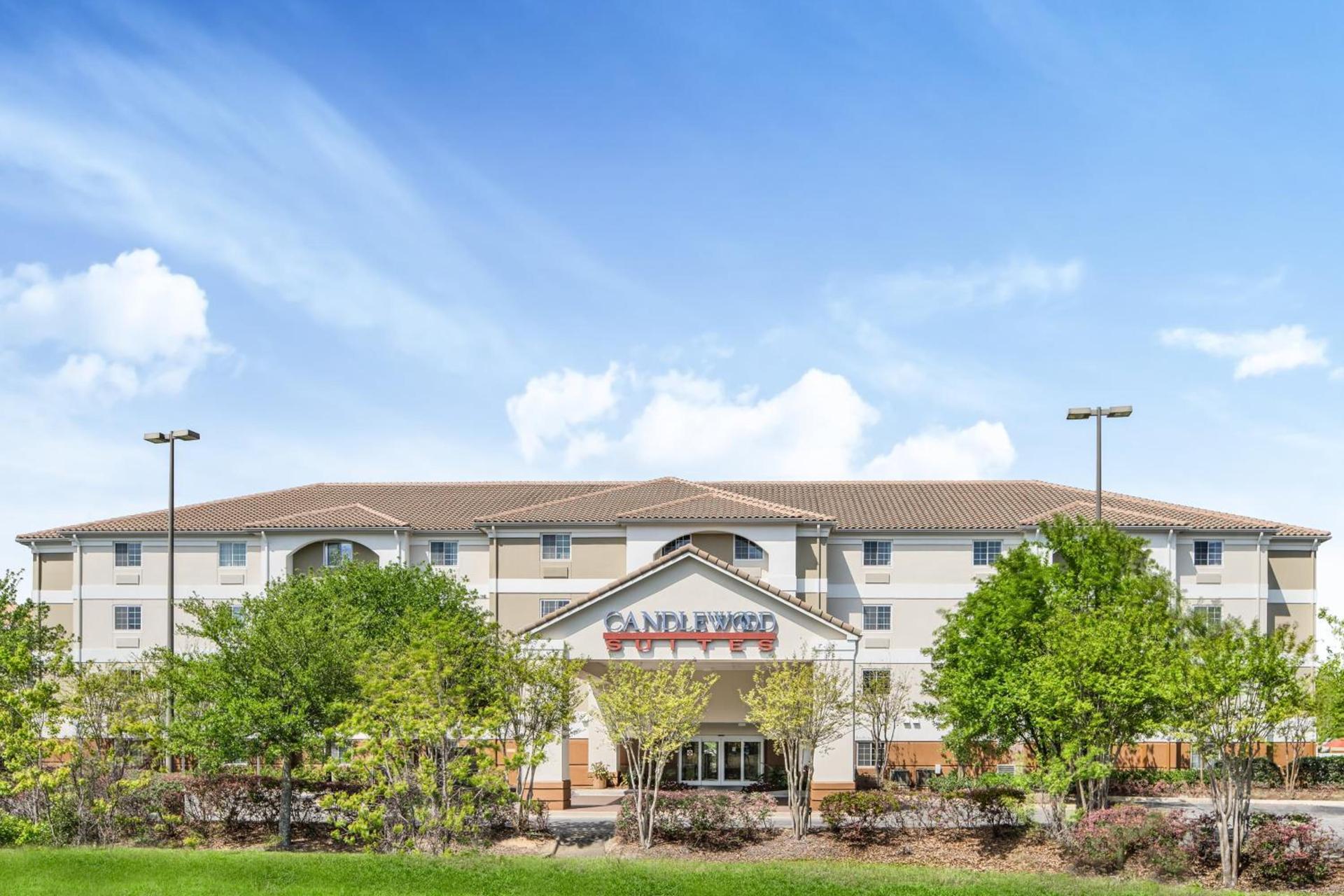 Candlewood Suites Destin-Sandestin Area by IHG photo 1