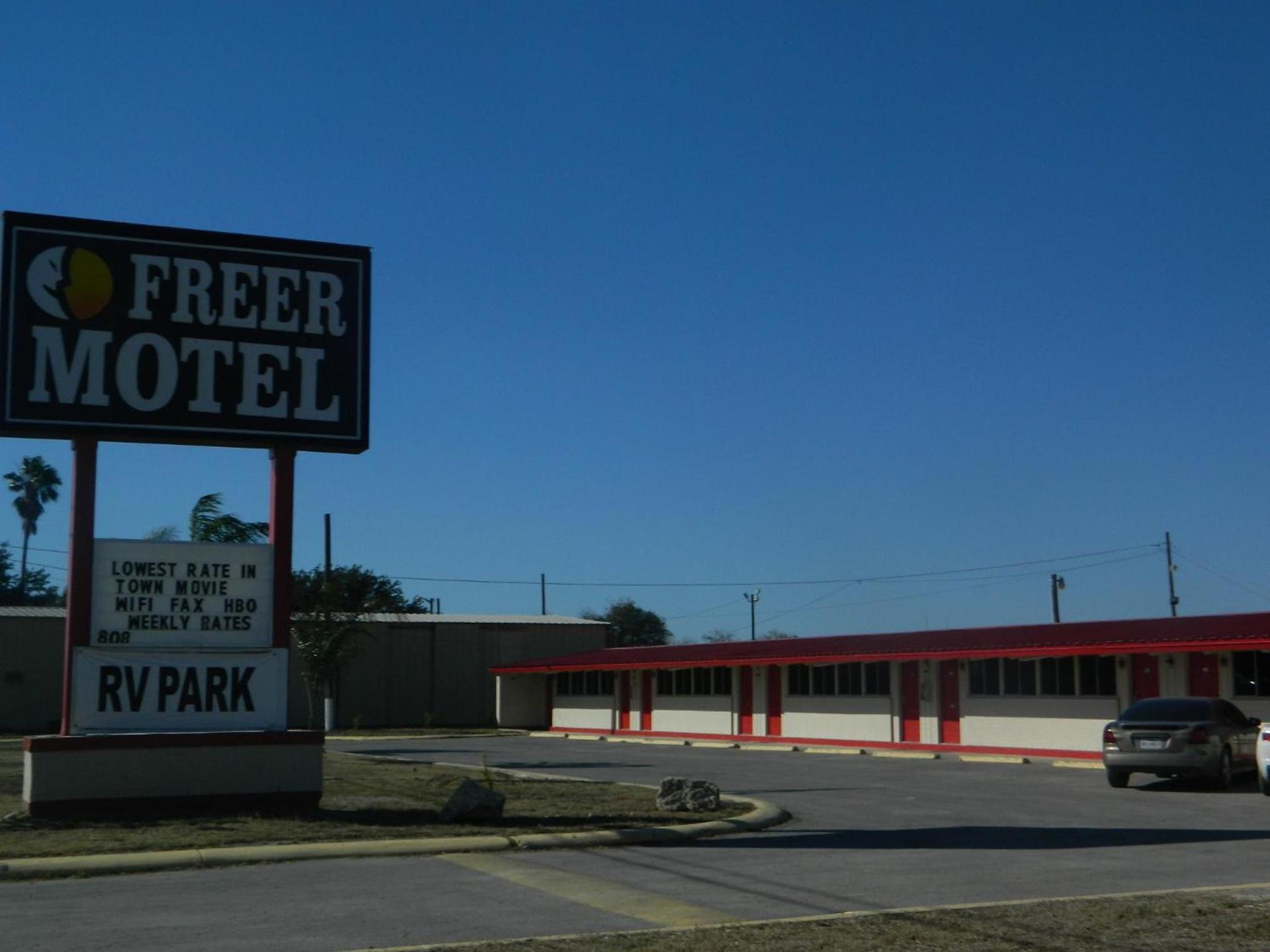 Freer Motel photo 17