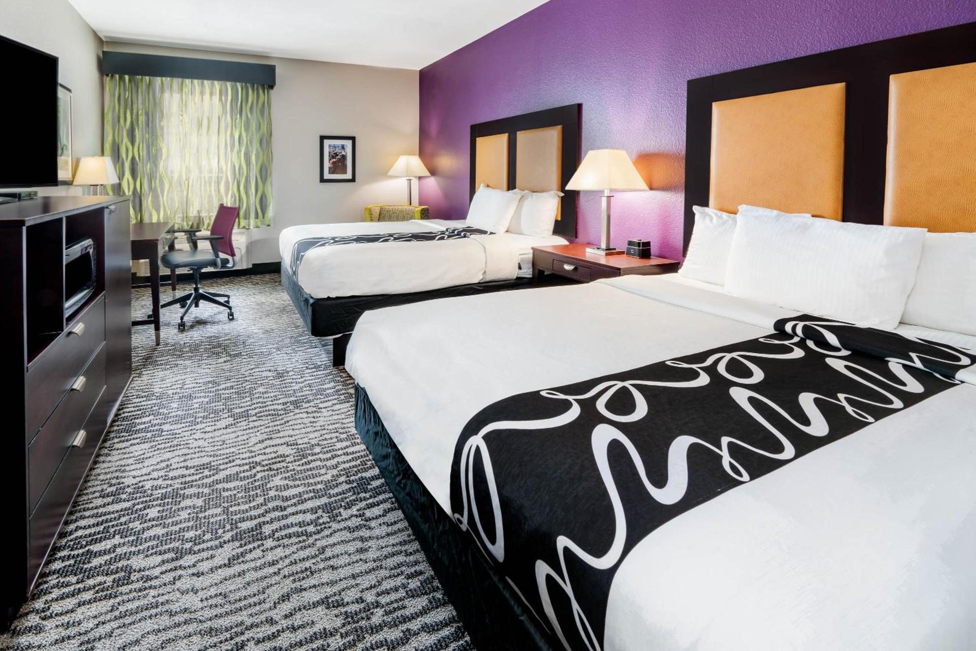 La Quinta by Wyndham DFW Airport West - Bedford photo 21