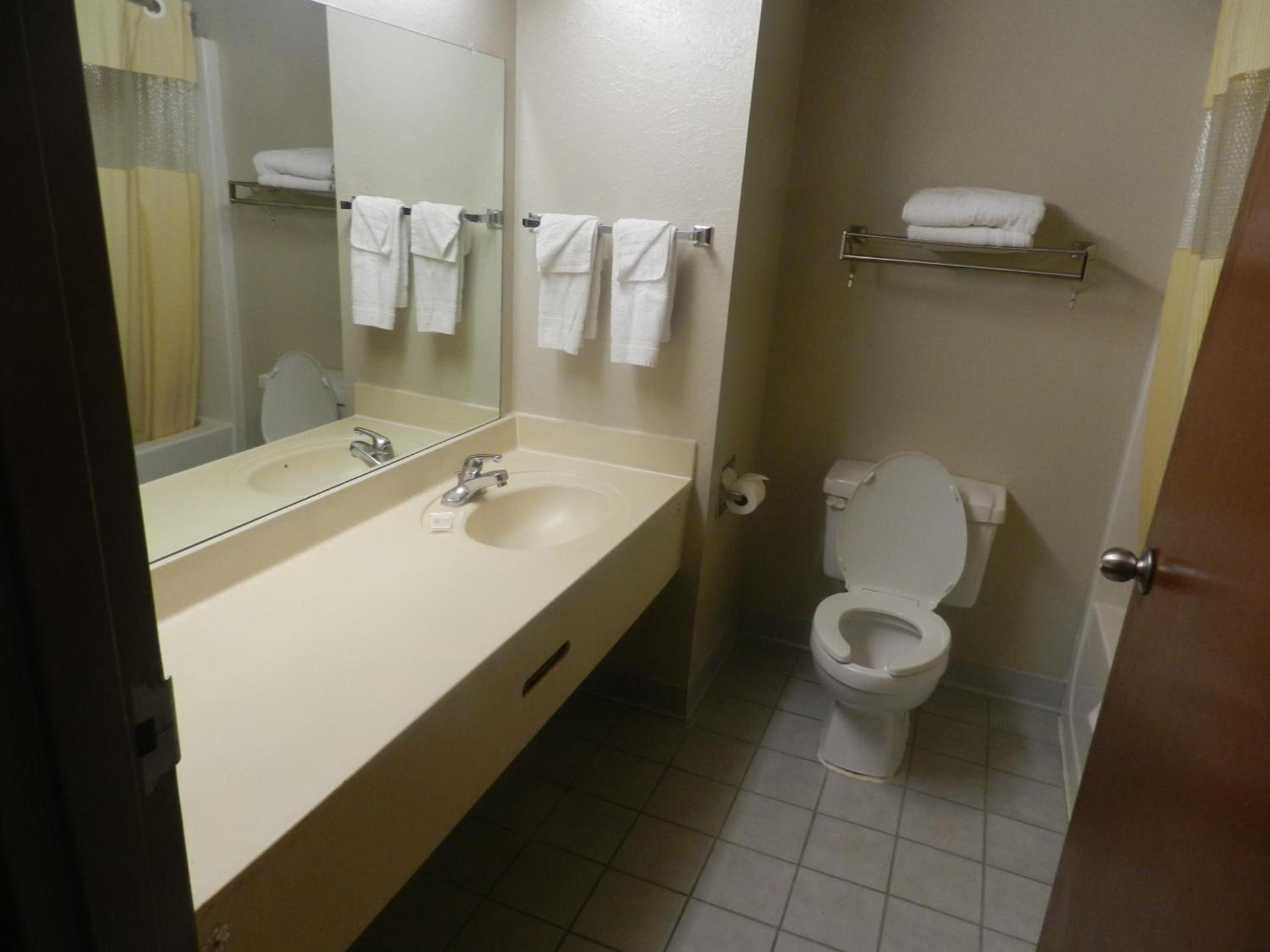 Haven Inn & Suites photo 3