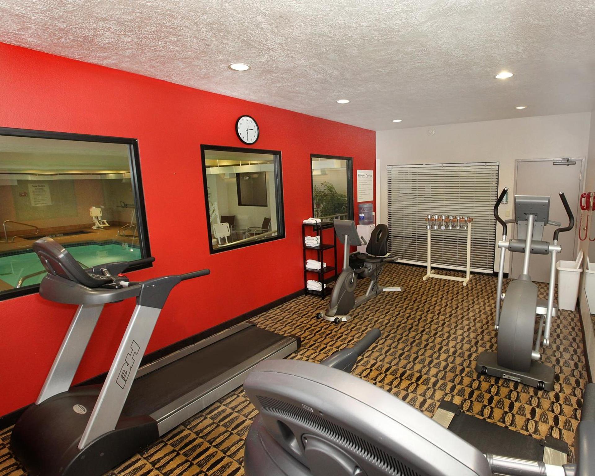 Holiday Inn Express Ogden by IHG photo 2