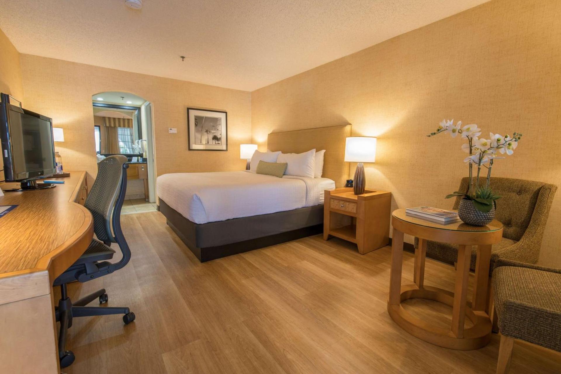 Best Western Plus Las Brisas Hotel photo 6