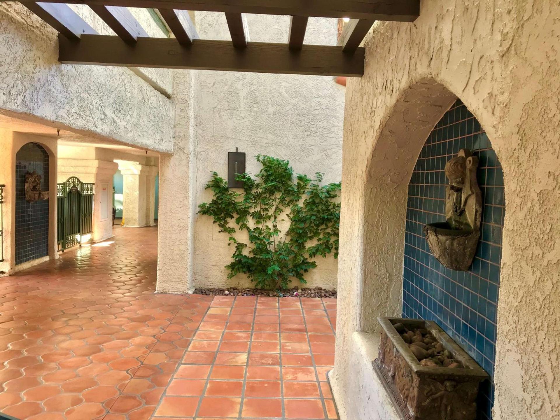 Best Western Plus Las Brisas Hotel photo 5