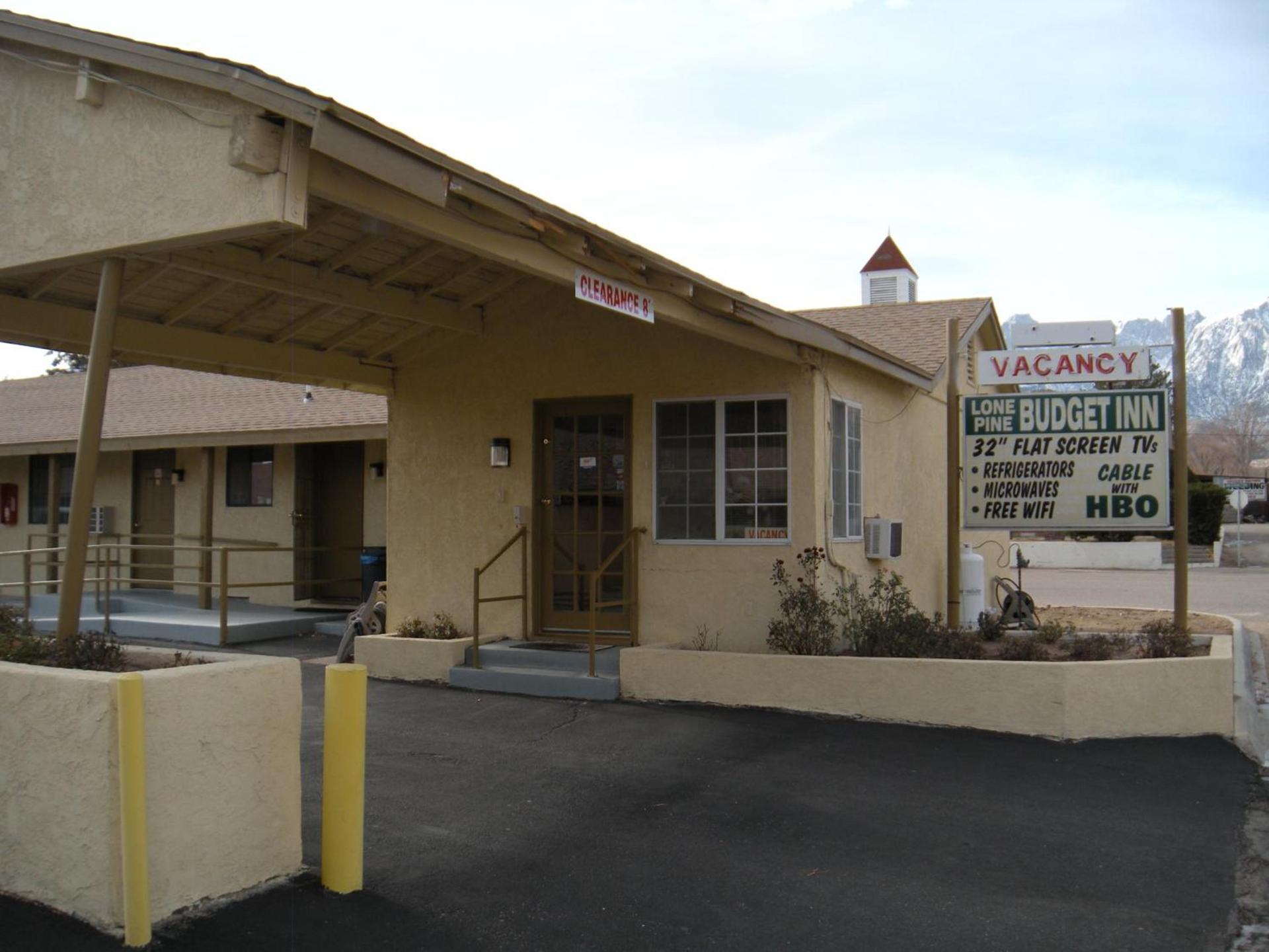 Lone Pine Budget Inn photo 3