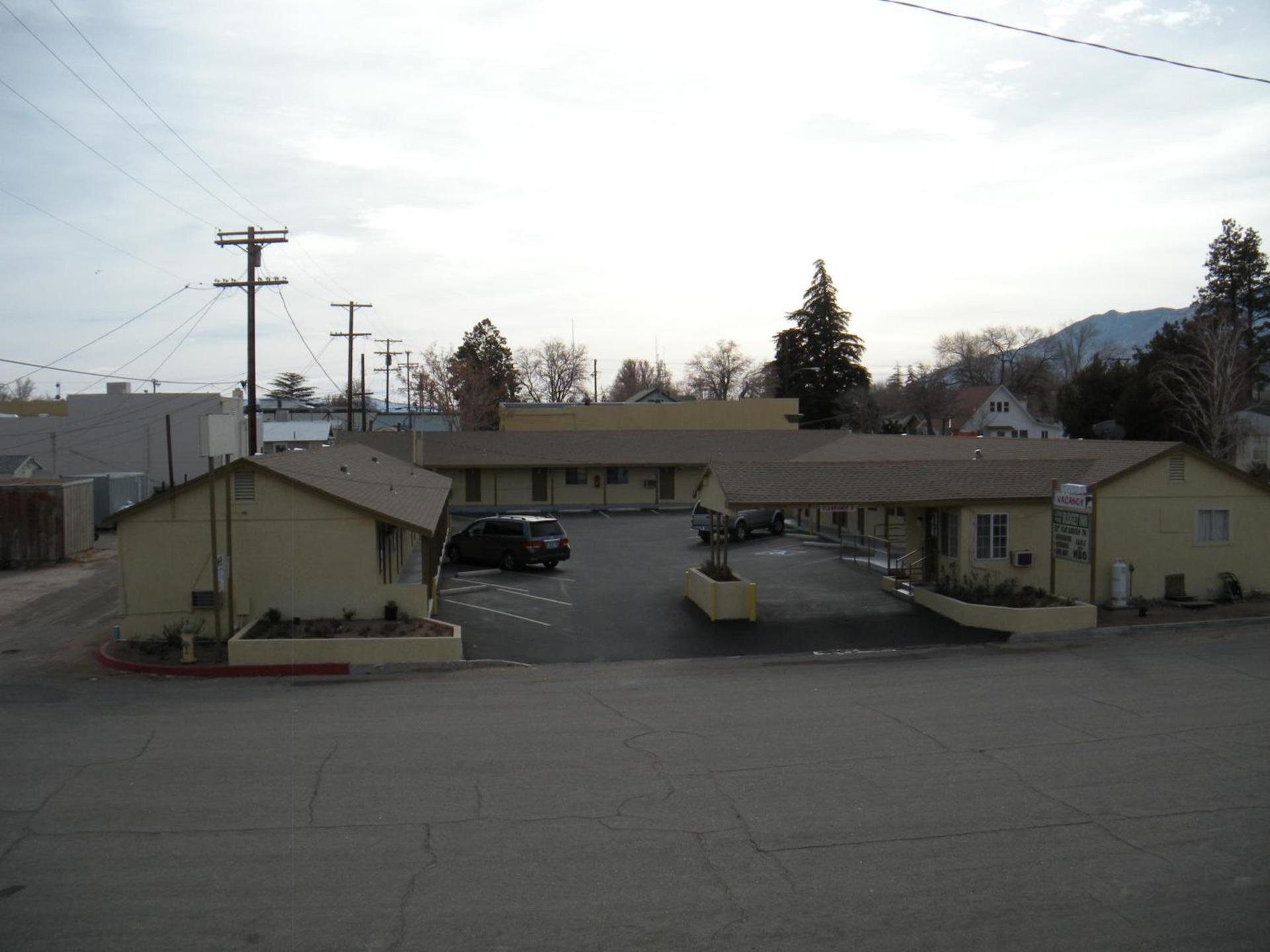 Lone Pine Budget Inn photo 5