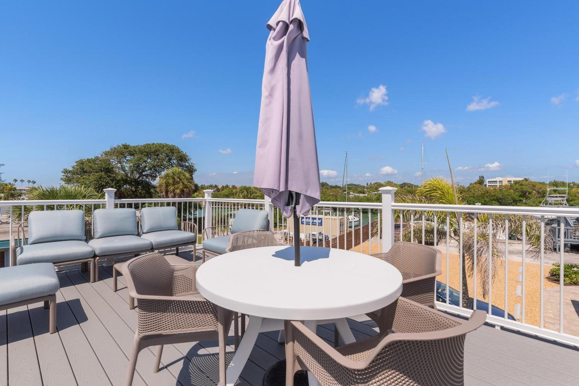 Escape Coastal Resort on Casey Key photo 4