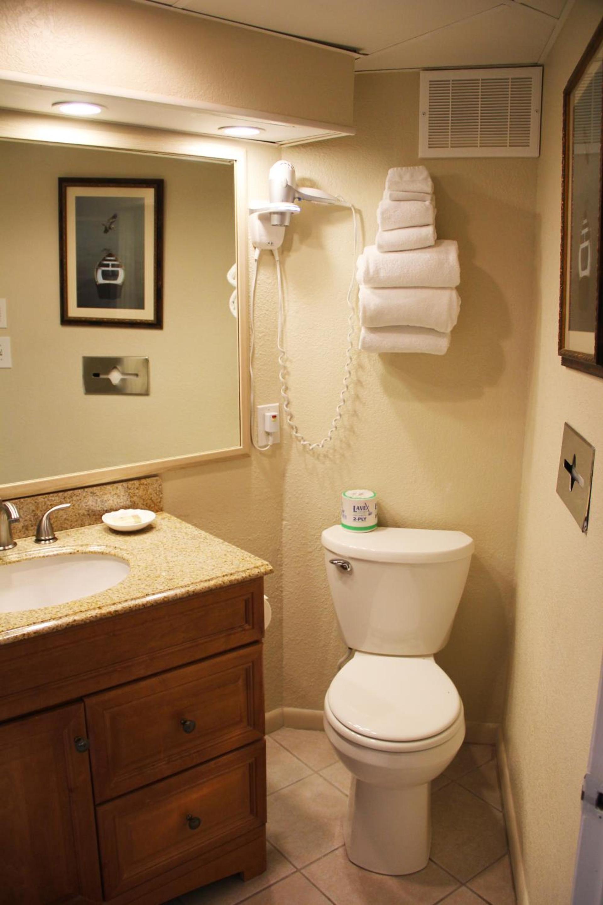 Surf Side Hotel photo 49