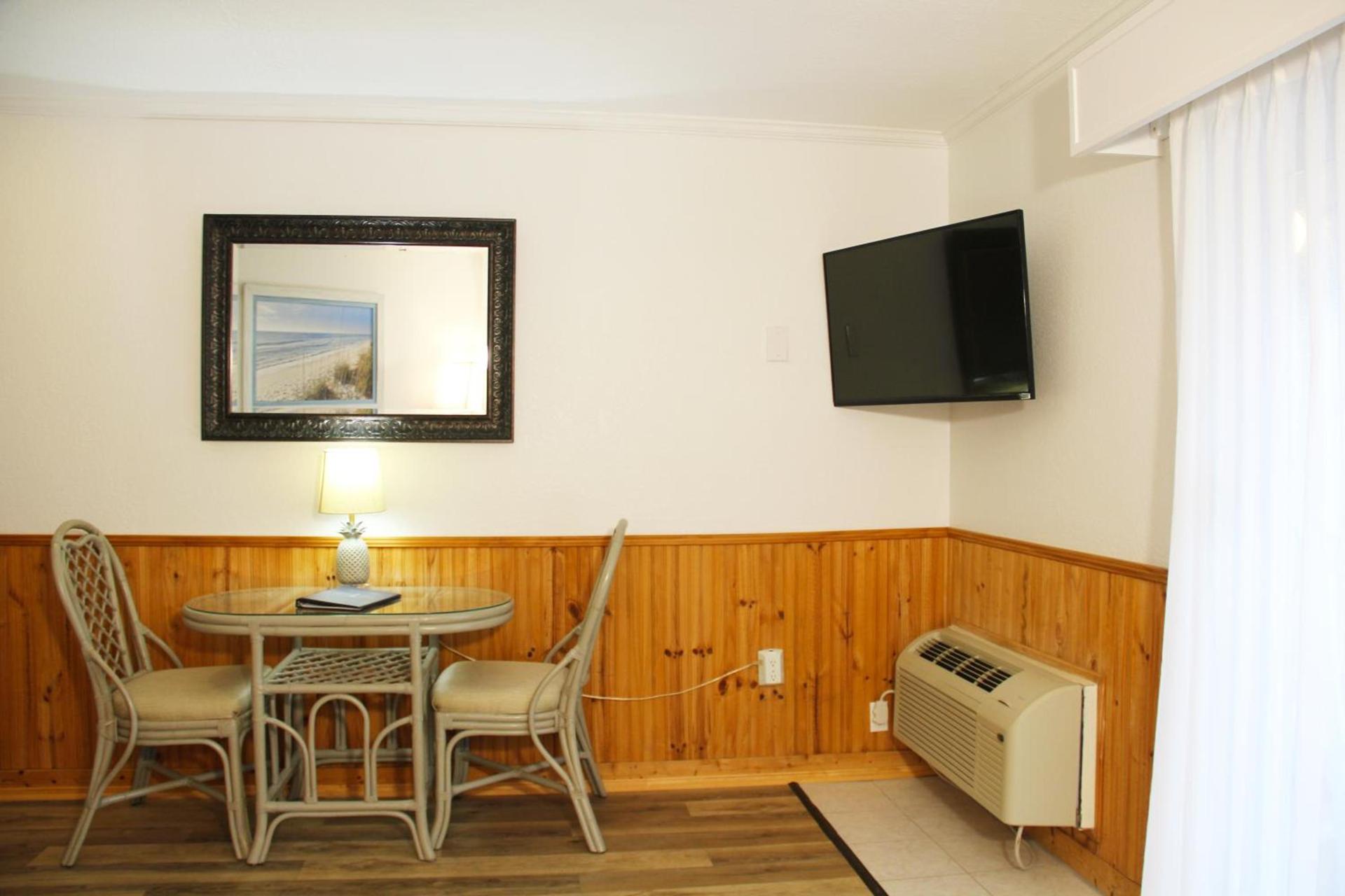 Surf Side Hotel photo 57