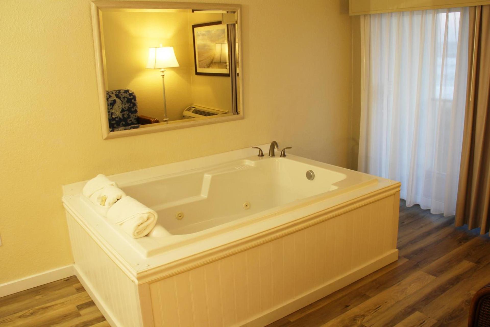 Surf Side Hotel photo 14
