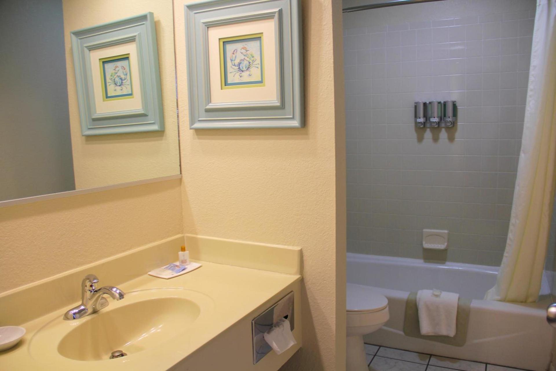 Surf Side Hotel photo 65