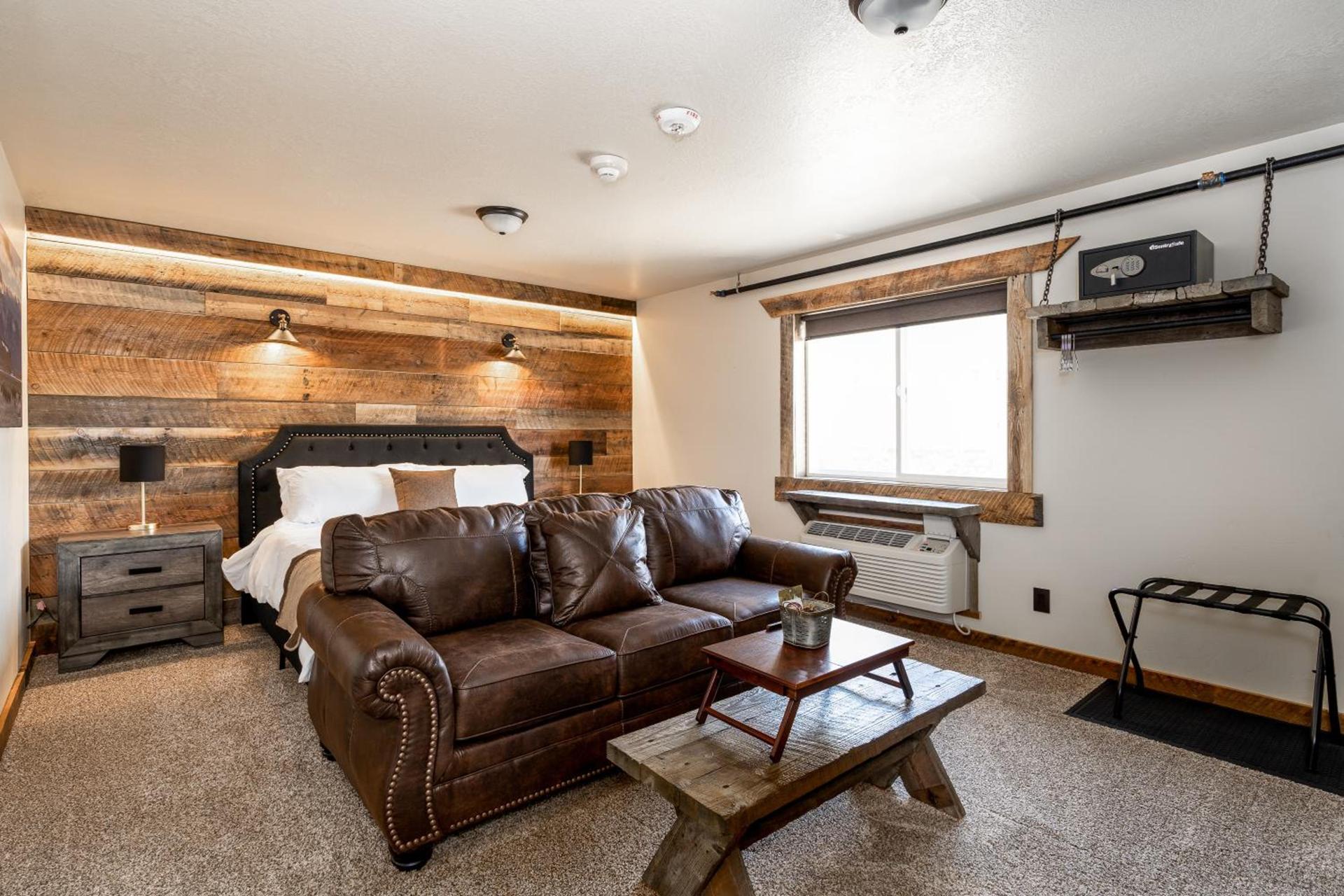 The Adventure Inn Yellowstone photo 6