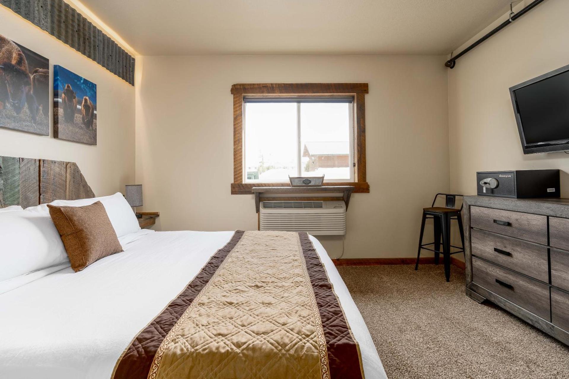 The Adventure Inn Yellowstone photo 18