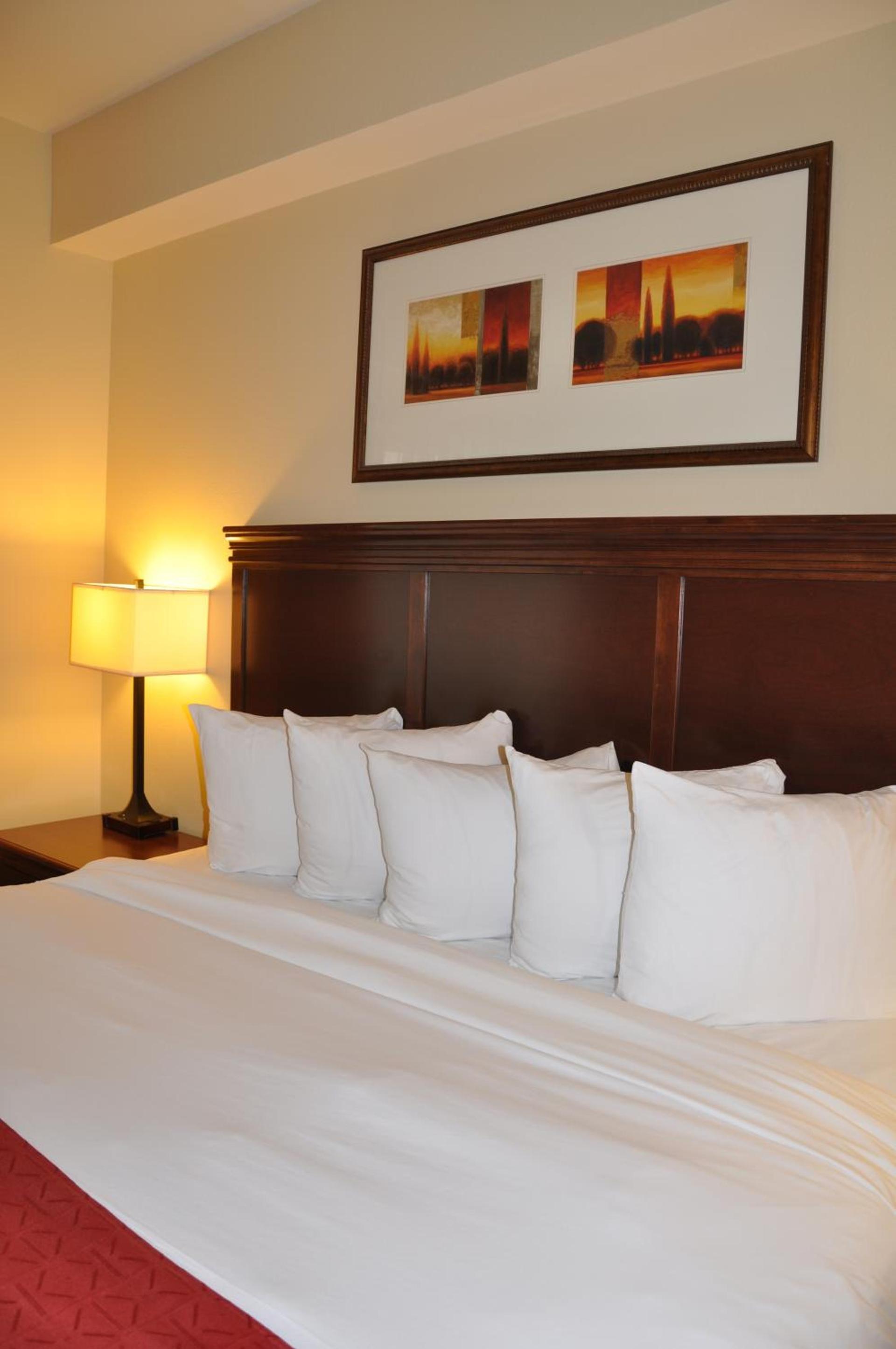 Country Inn & Suites by Radisson, Covington, LA photo 26