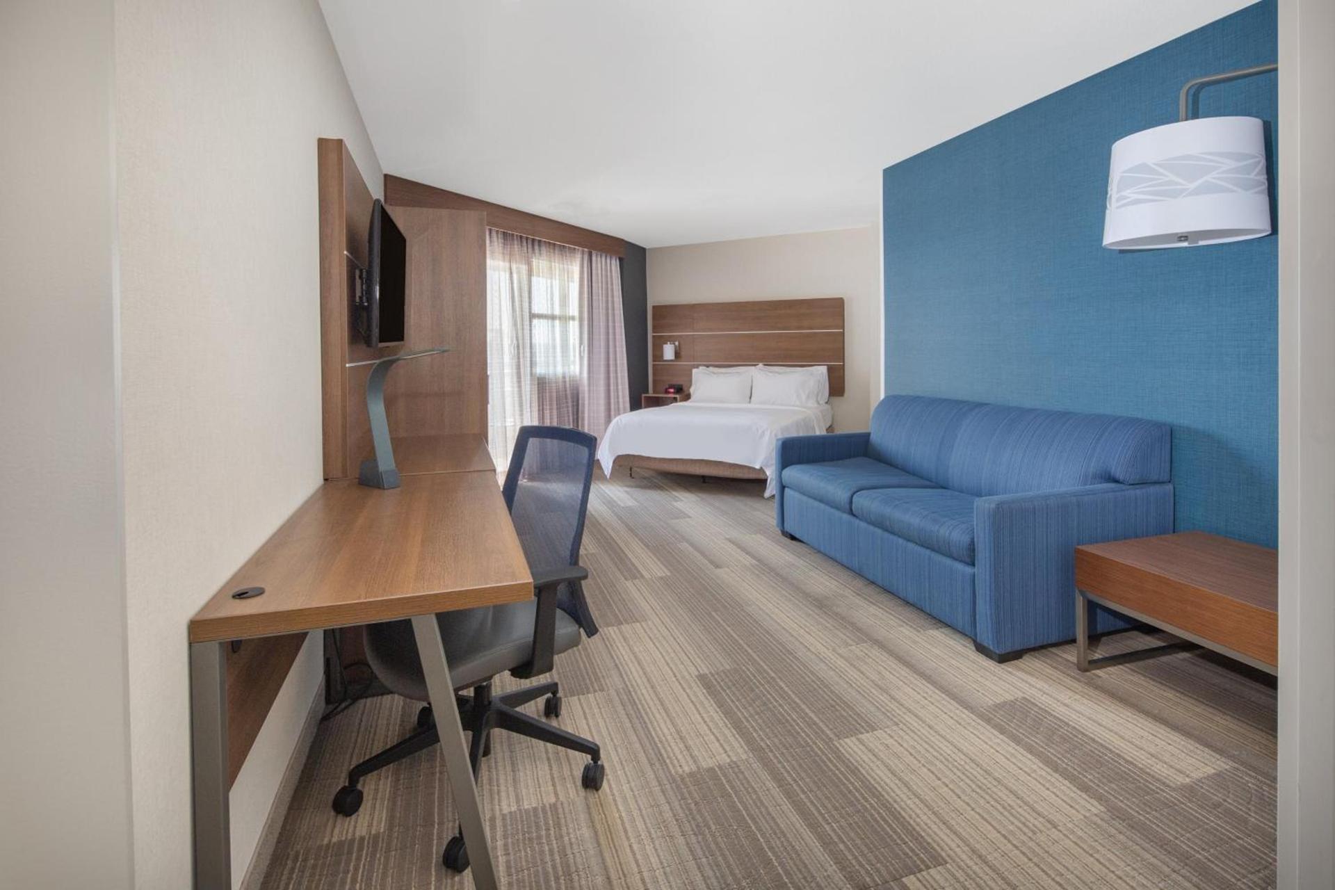 Holiday Inn Express San Diego Airport-Old Town by IHG photo 17