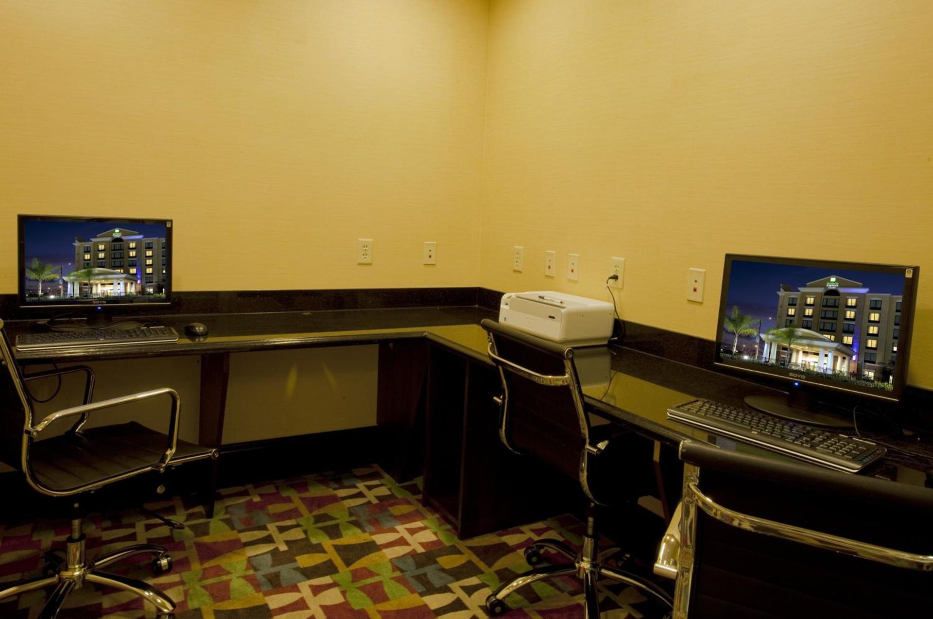 Holiday Inn Express-International Drive by IHG photo 7