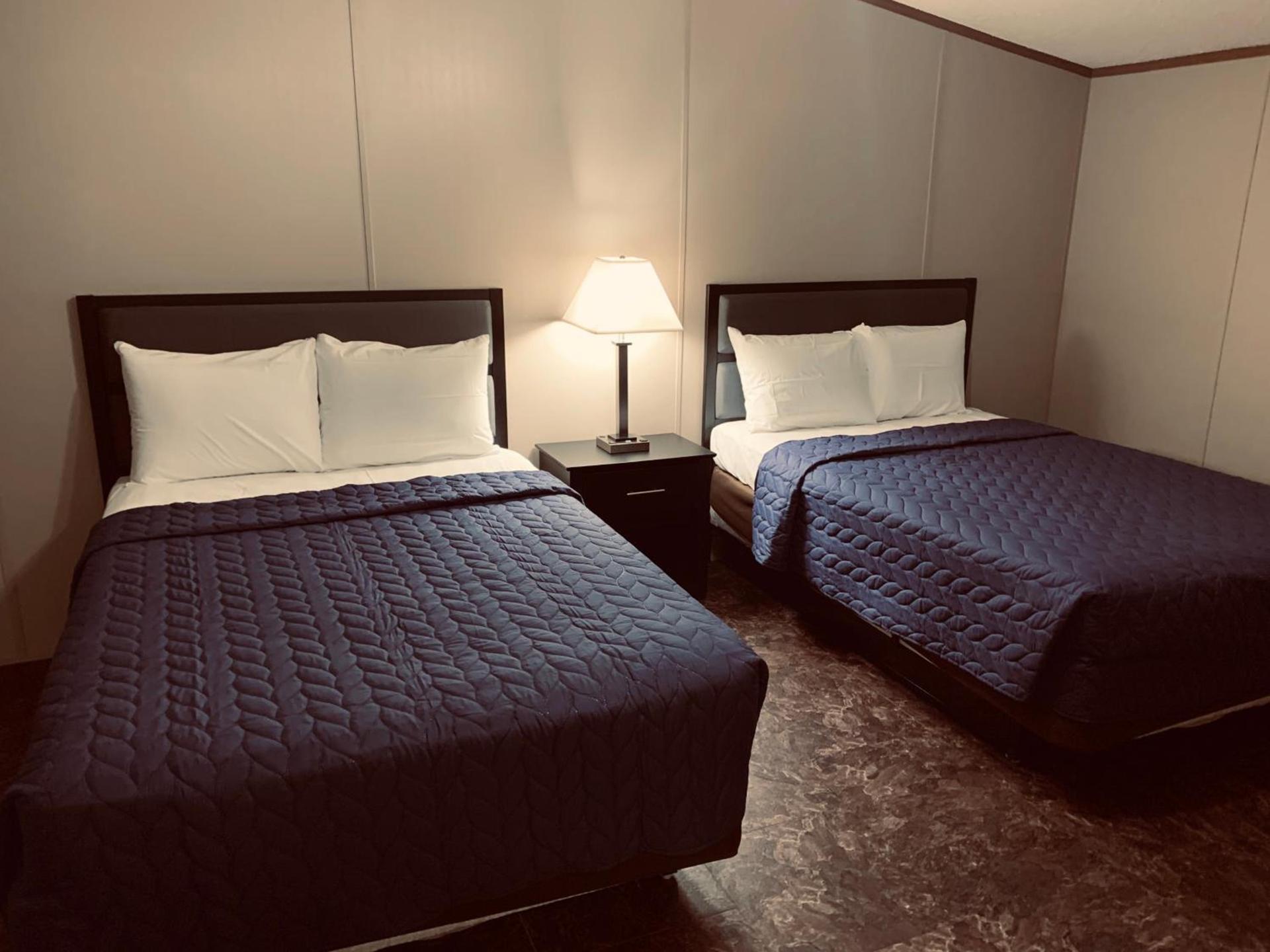 Monahans Country Inn photo 16