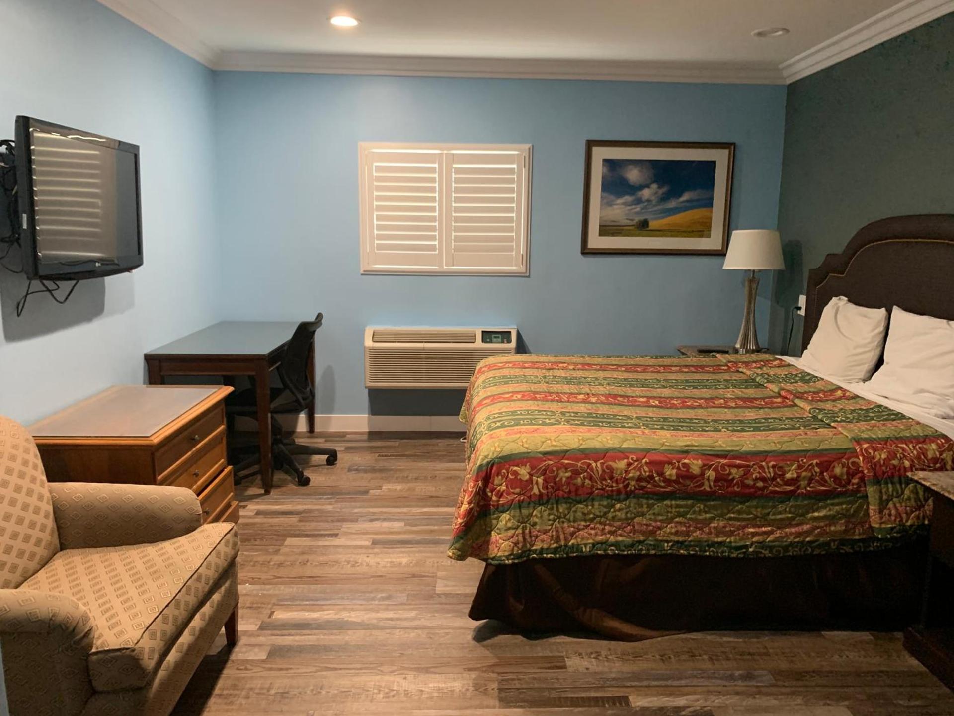 Redondo Beach Motel - LAX photo 13