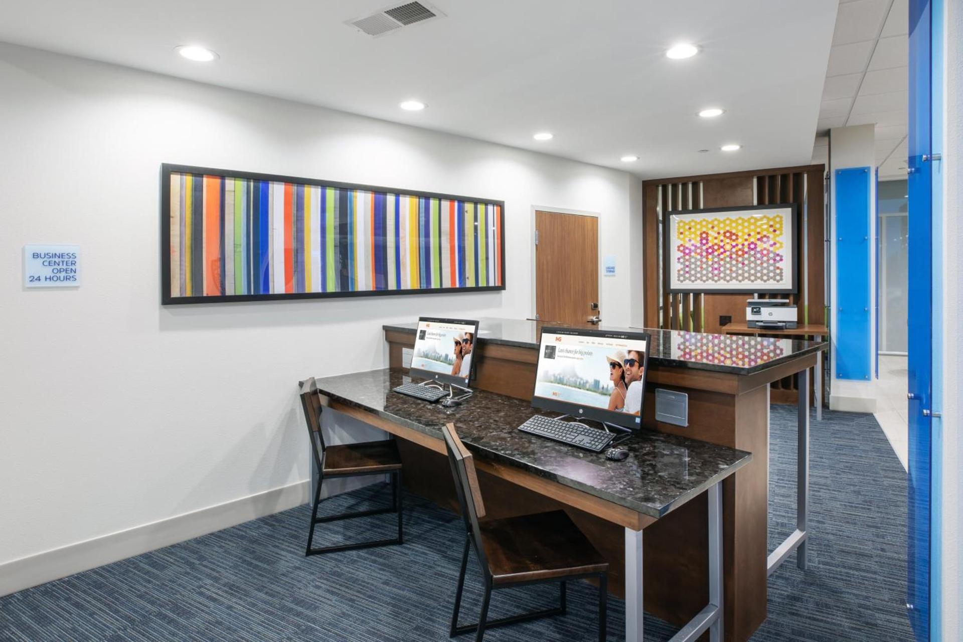 Holiday Inn Express & Suites Purcell by IHG photo 30