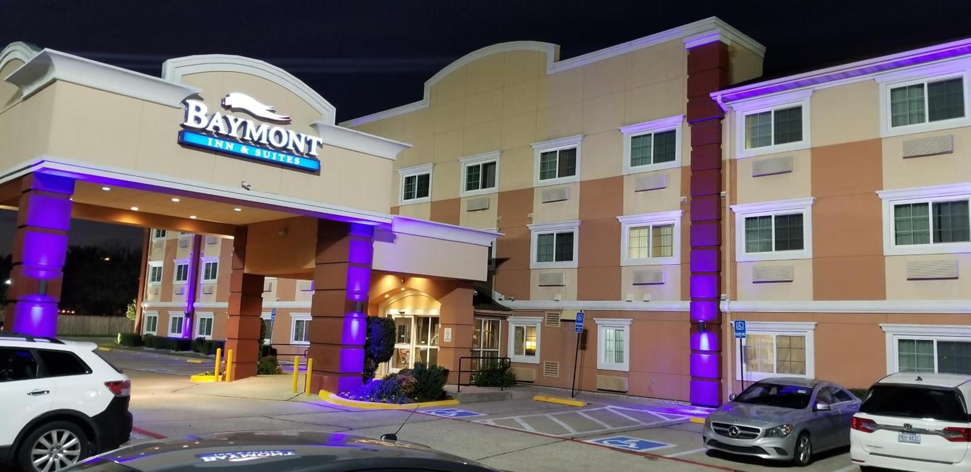 Baymont by Wyndham Dallas/ Love Field photo 13