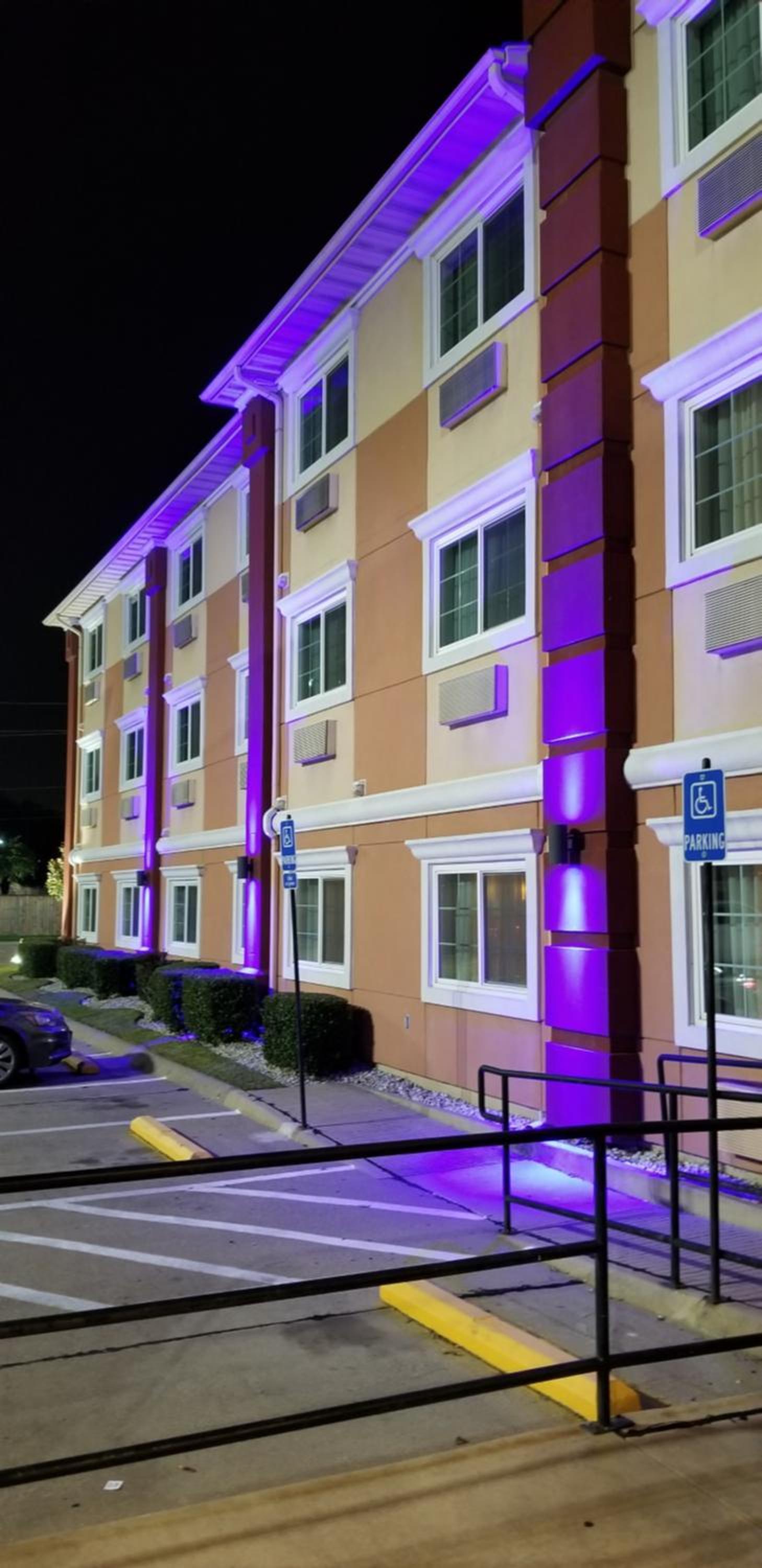 Baymont by Wyndham Dallas/ Love Field photo 26