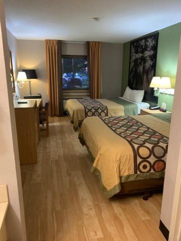 Super 8 by Wyndham West Memphis photo 18