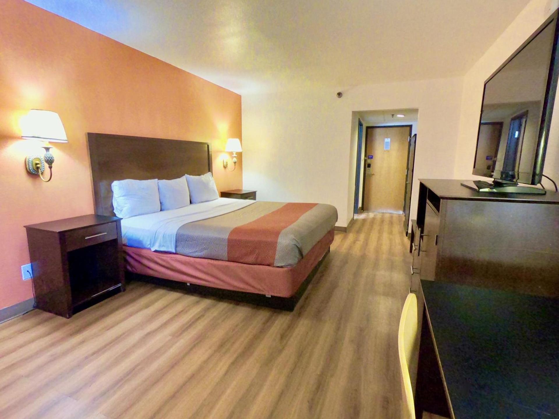 Motel 6-Levittown, PA - Bensalem photo 42